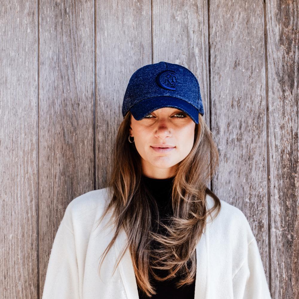 Baseball cap glitter