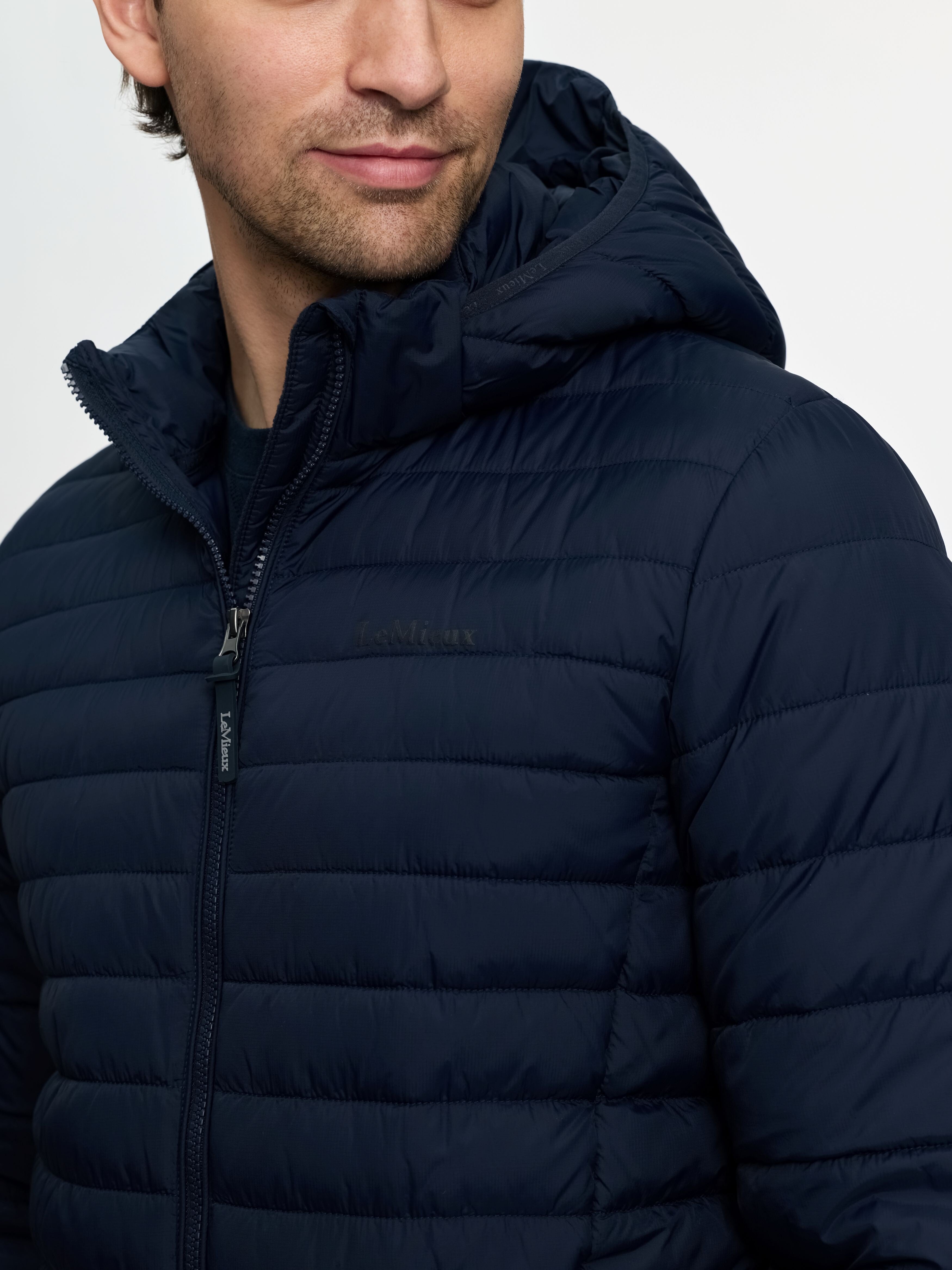 Herren Steppjacke mit Kapuze