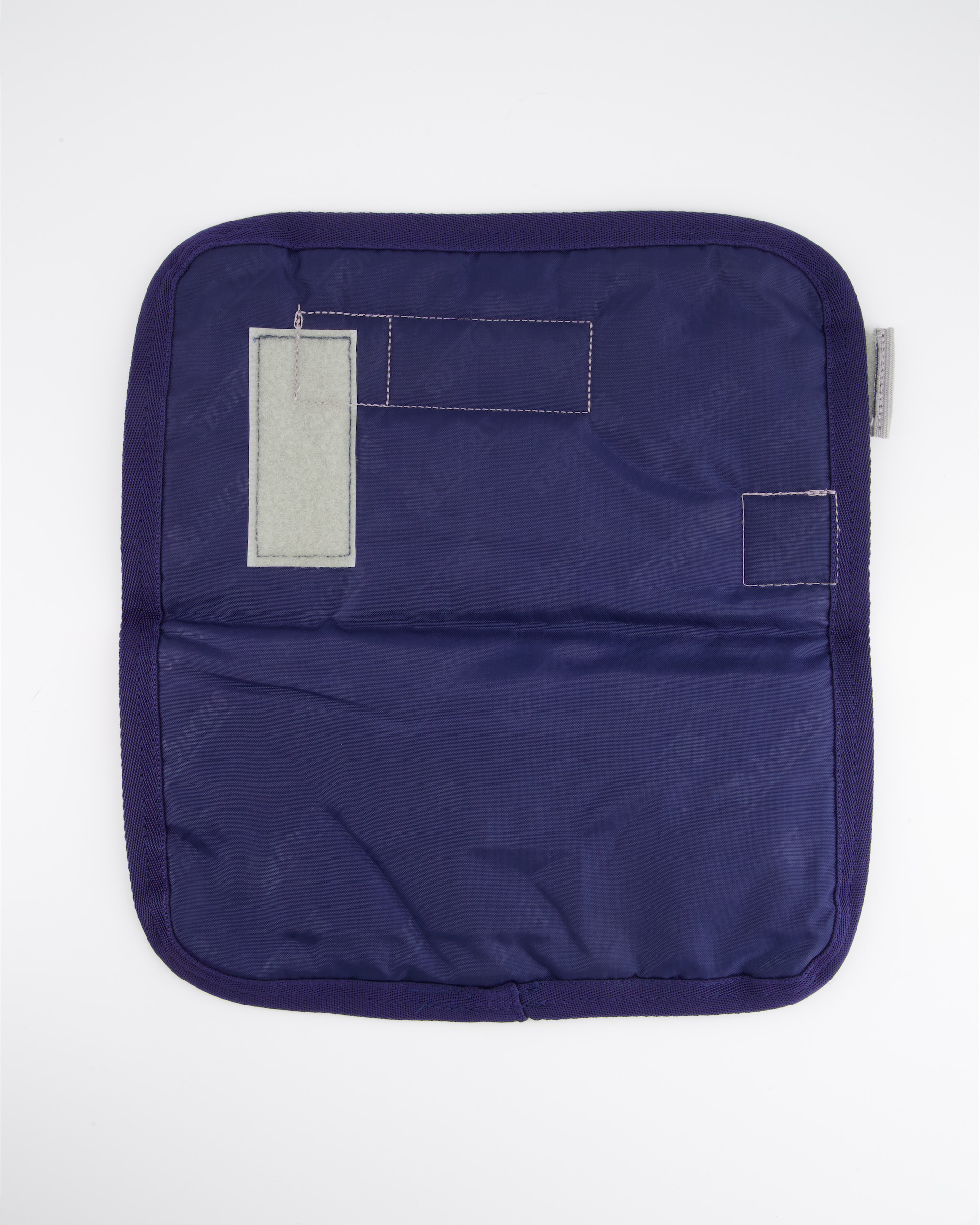 Chest extender standard in navy