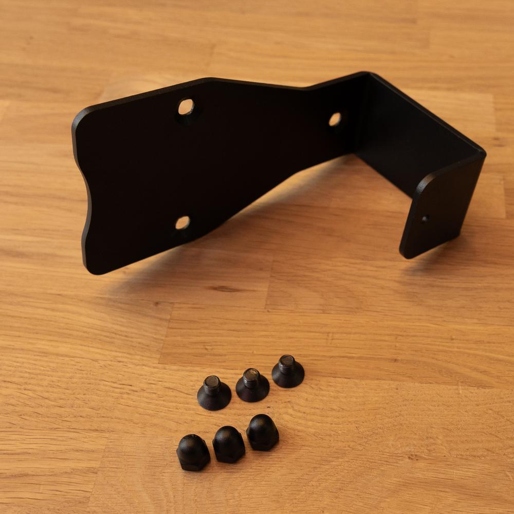 Extra hooks for saddle and rug rack