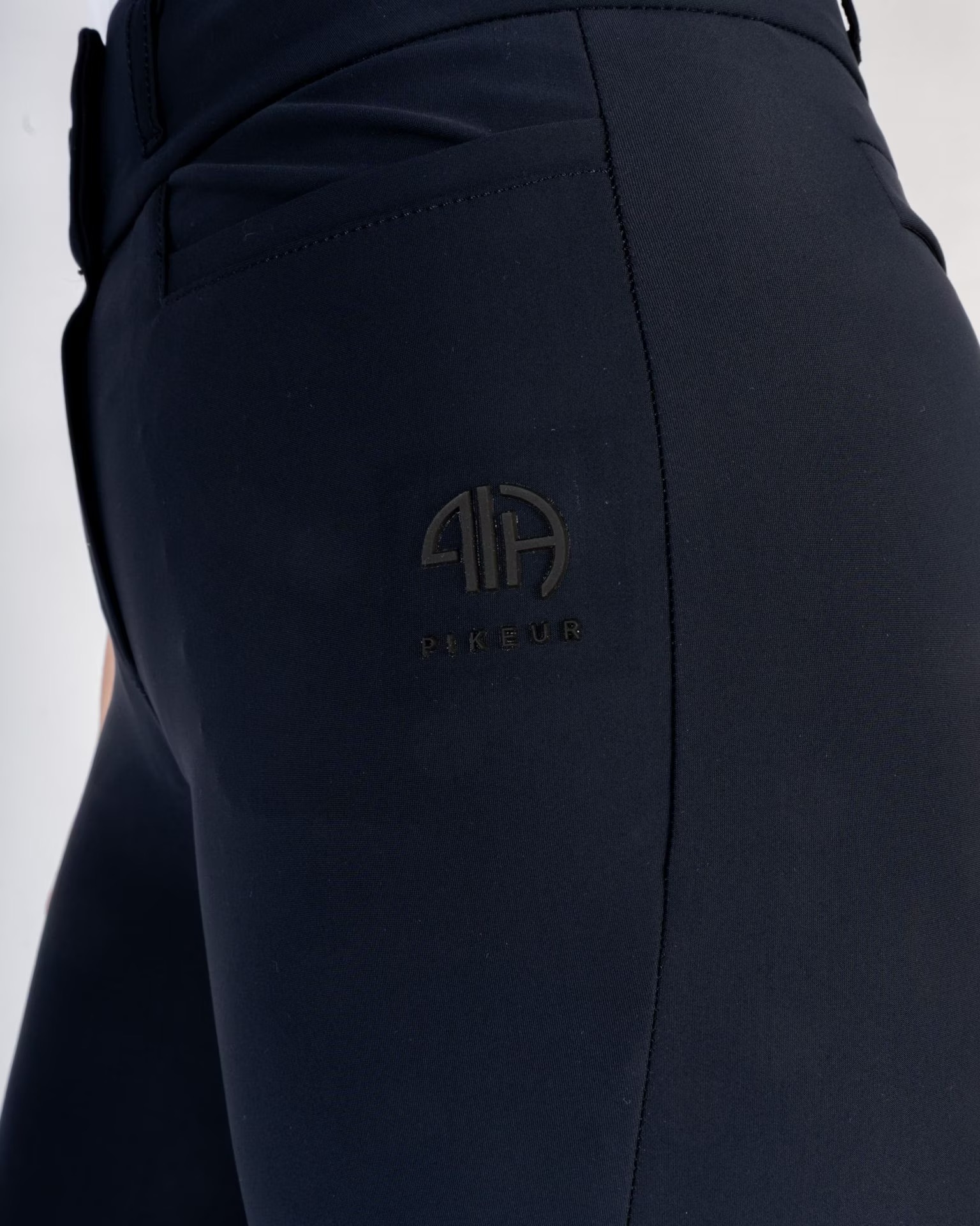 Ladies' riding breeches Linn Sd with knee grip