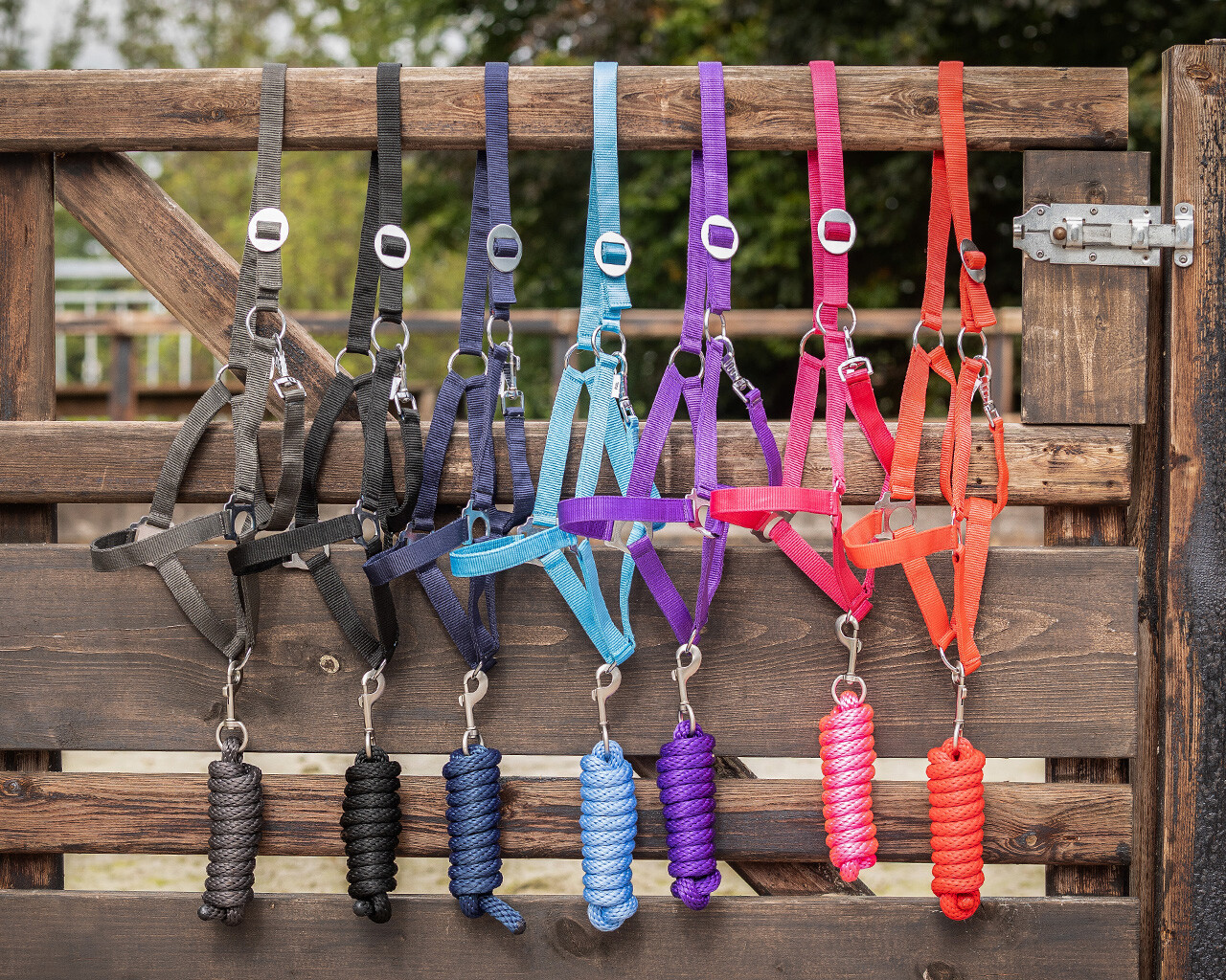 Tethering rope luxury