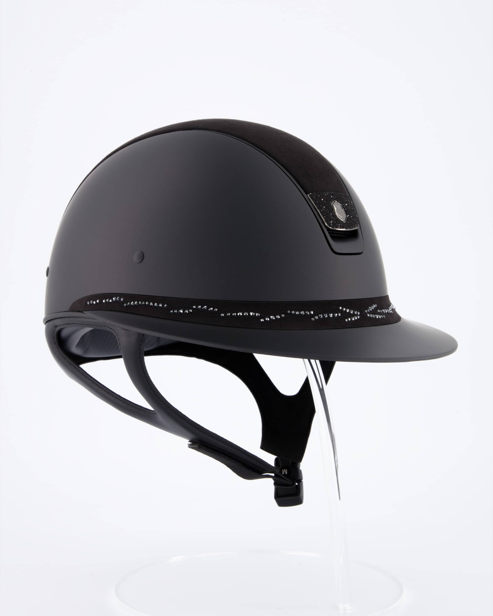 Reithelm Miss Shield Shadowmatt, Top Alcantara Black, Frontal Band Flower Swarovski Black, Trim Matt Black, Blason Crystal Fabric Black in schwarz