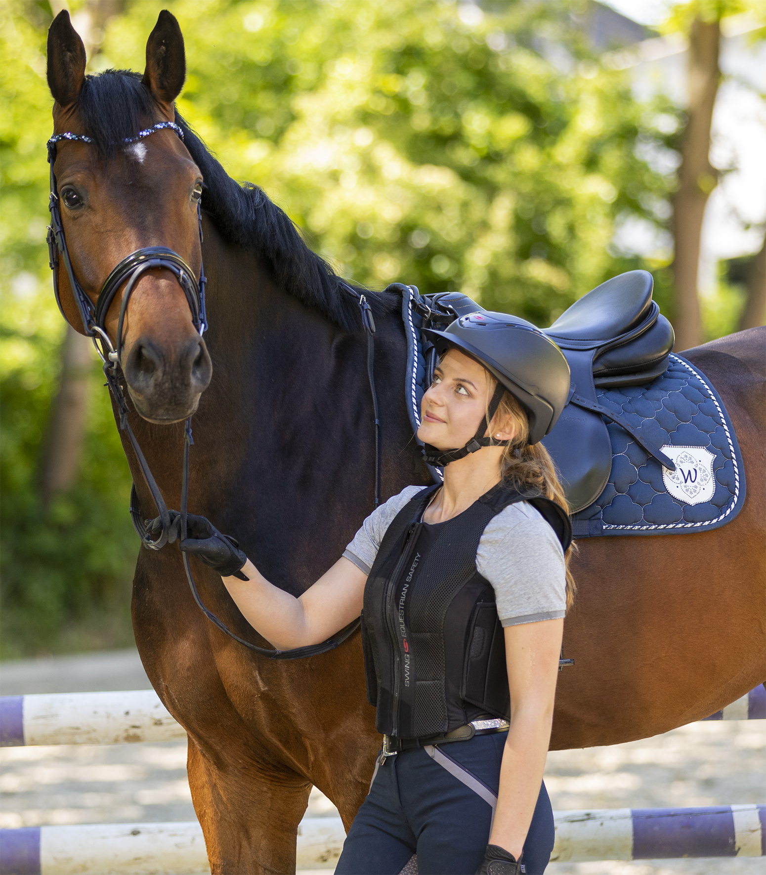 Back protector P06