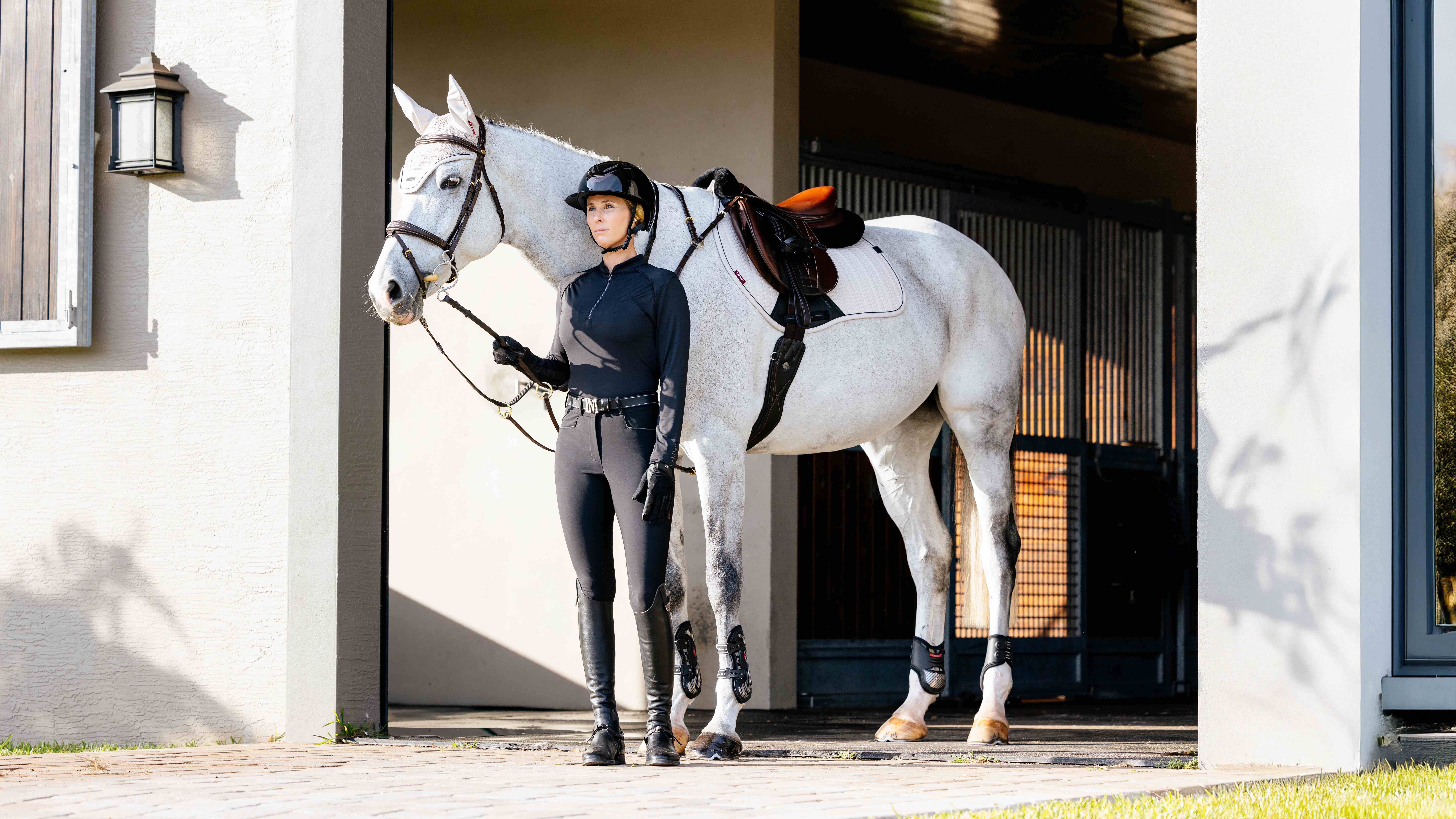 Essence Eurojump zadeldek