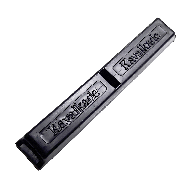 Gel chin chain protector