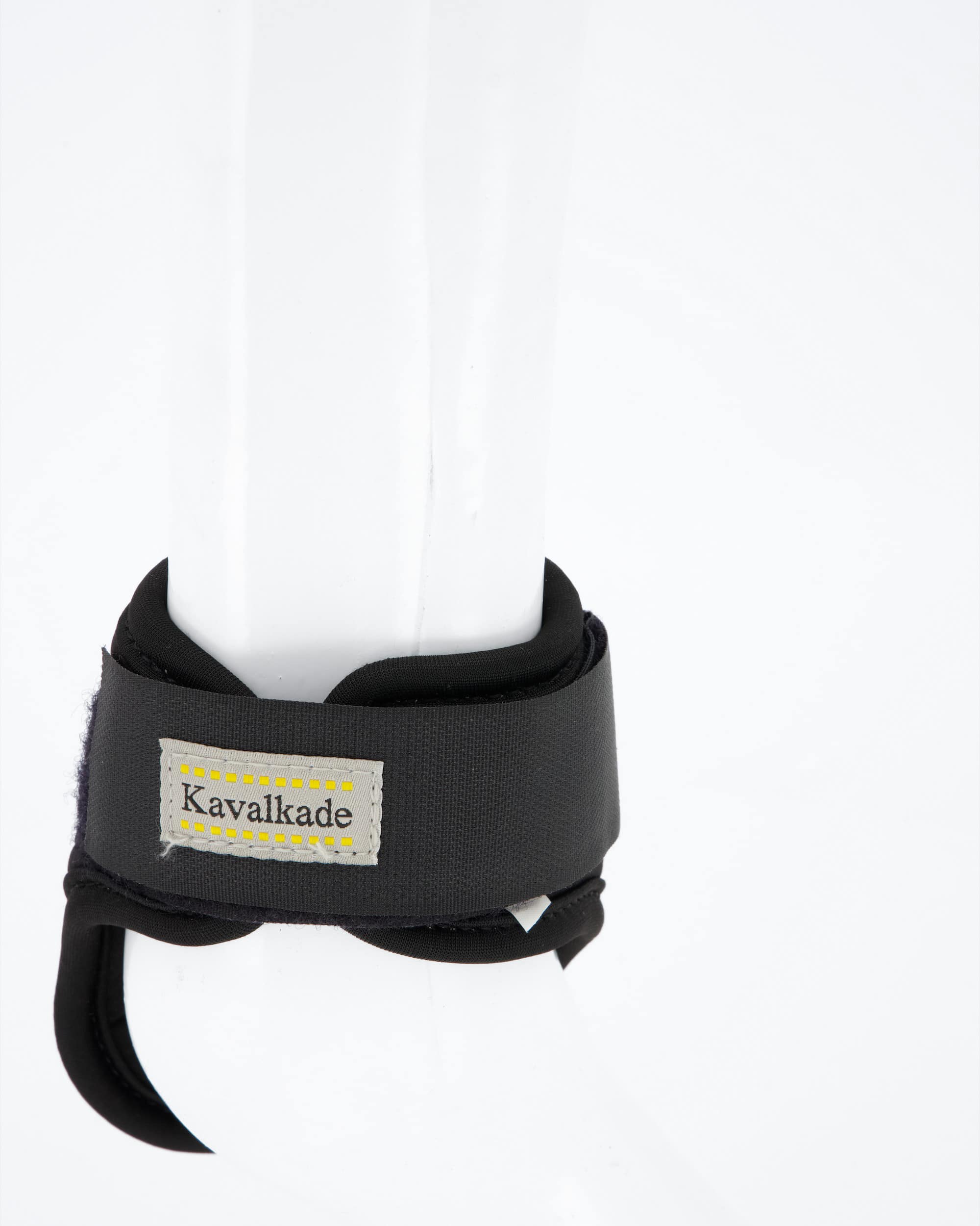 Compete" memory hard shell fetlock boots