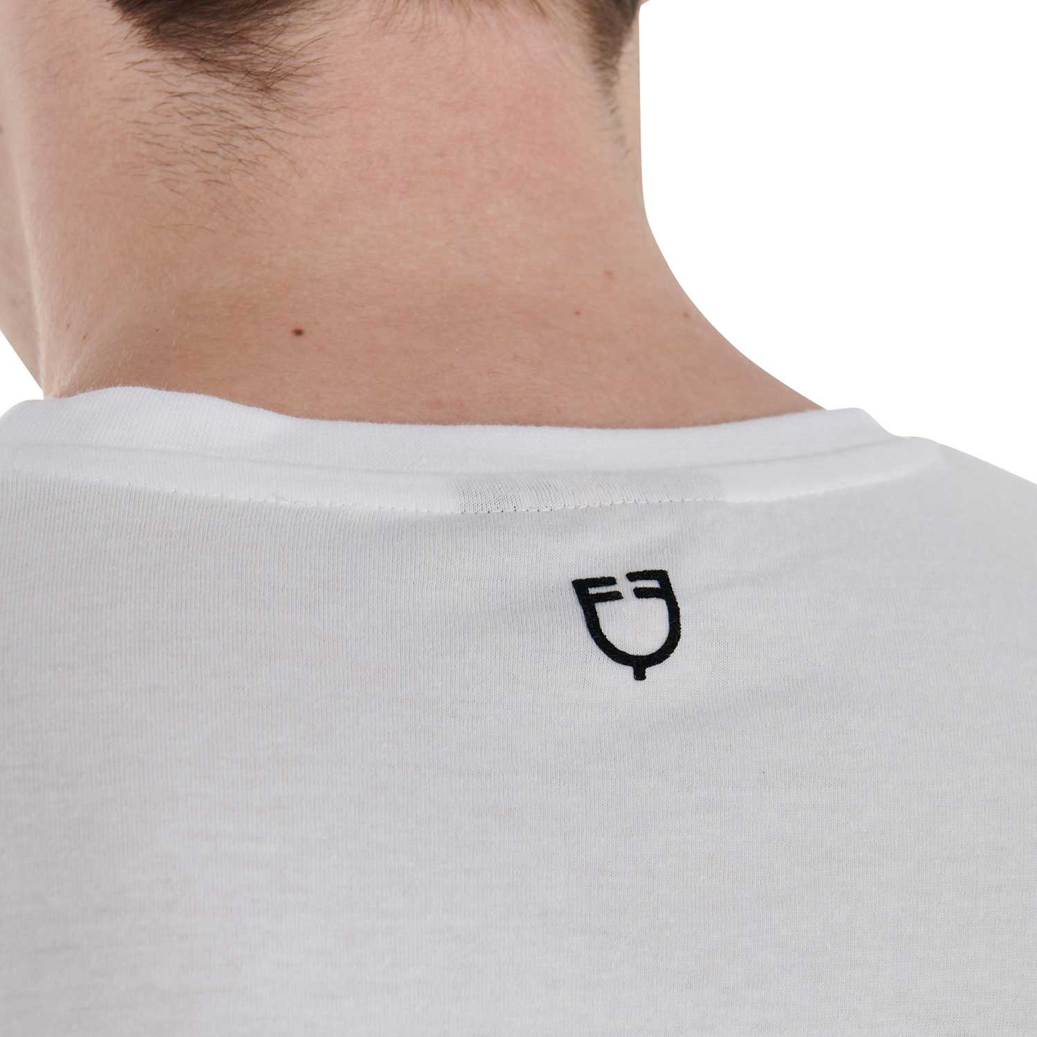 Schmales Herren-T-Shirt mit Logo auf der Brust