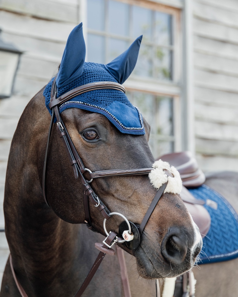 Fly ears Wellington Velvet Pearls