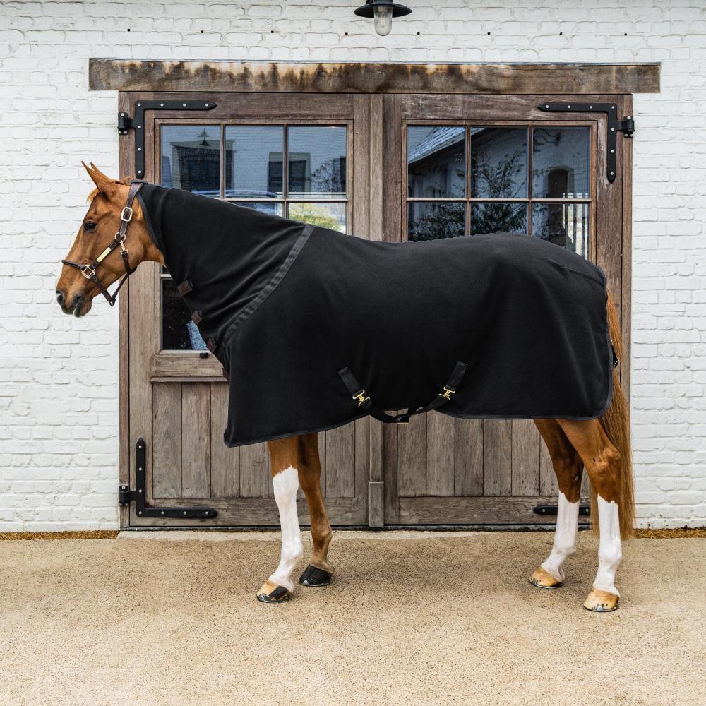 Fleece rug with neck
