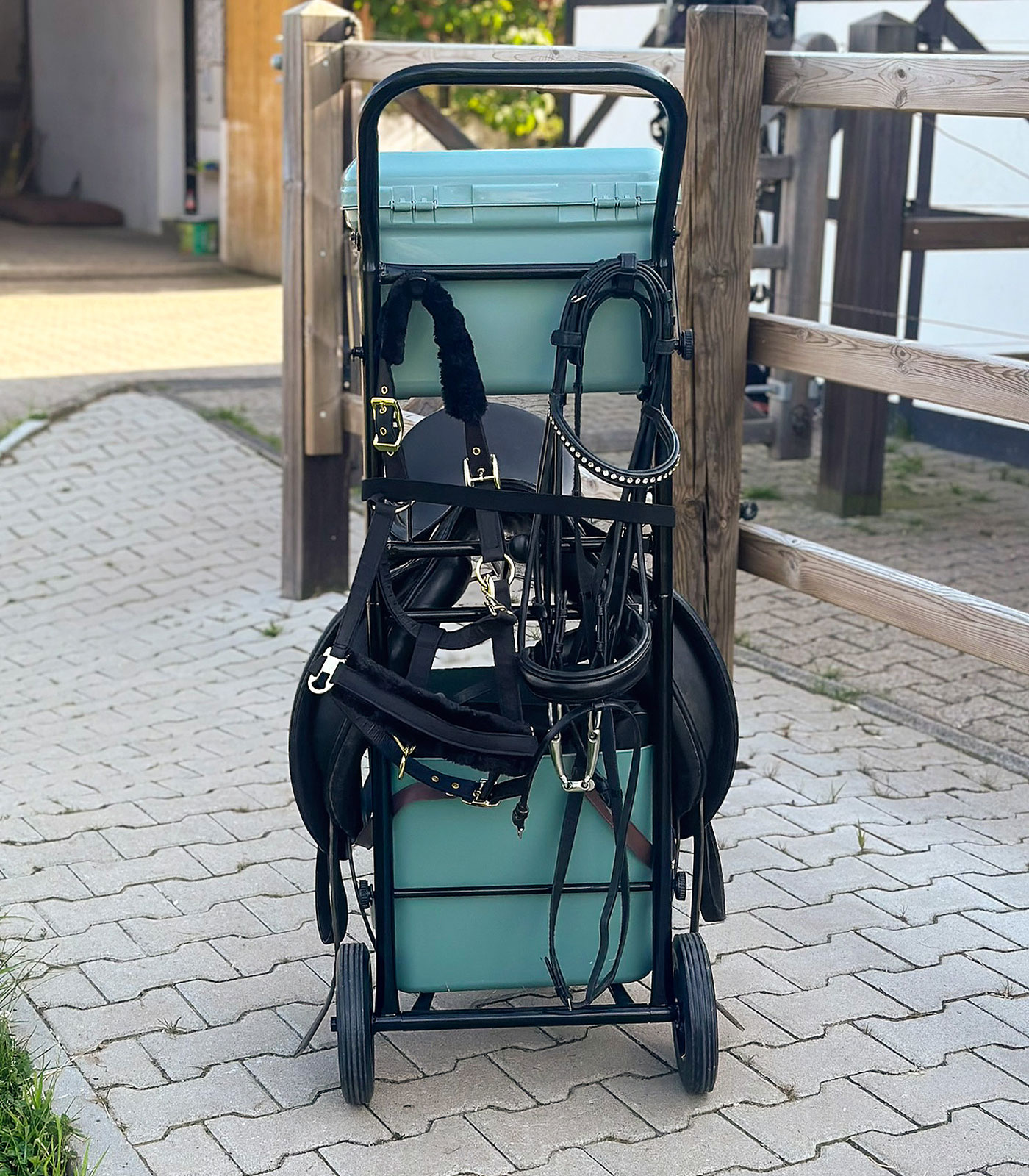 Stall-Carry, zwart