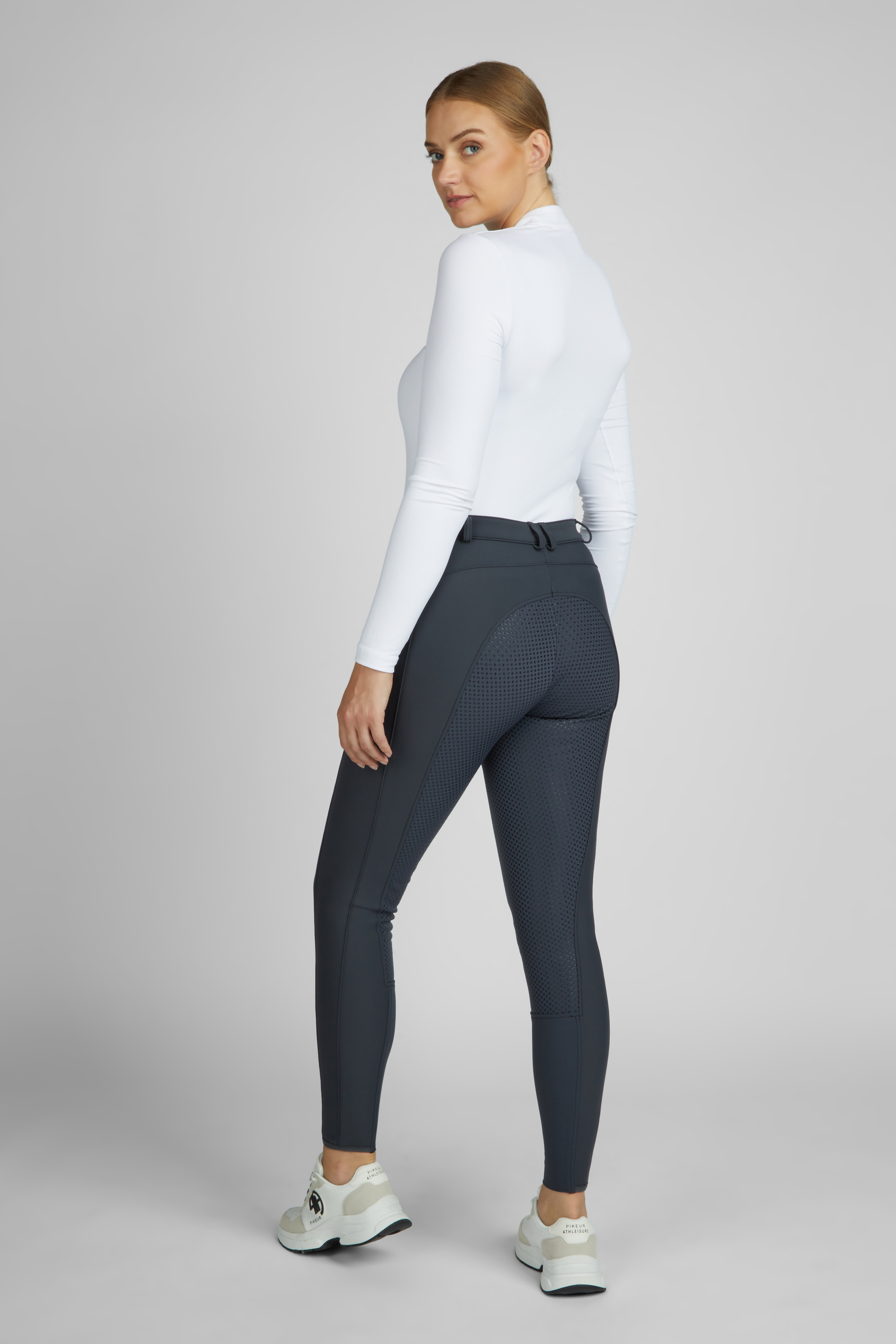 Ladies riding breeches Tessa Softshell with full grip