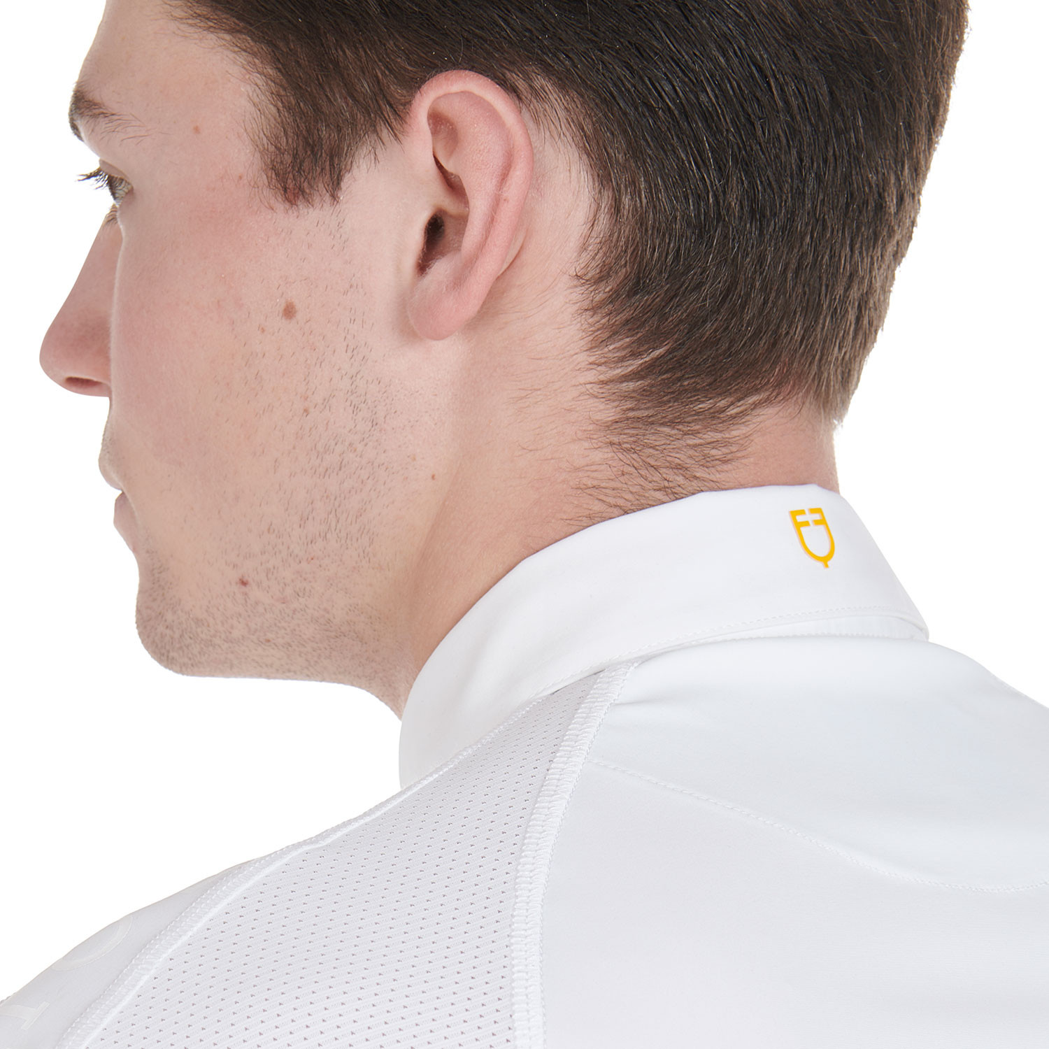 Schmal geschnittenes Turnier-Poloshirt für Herren mit vier Knöpfen