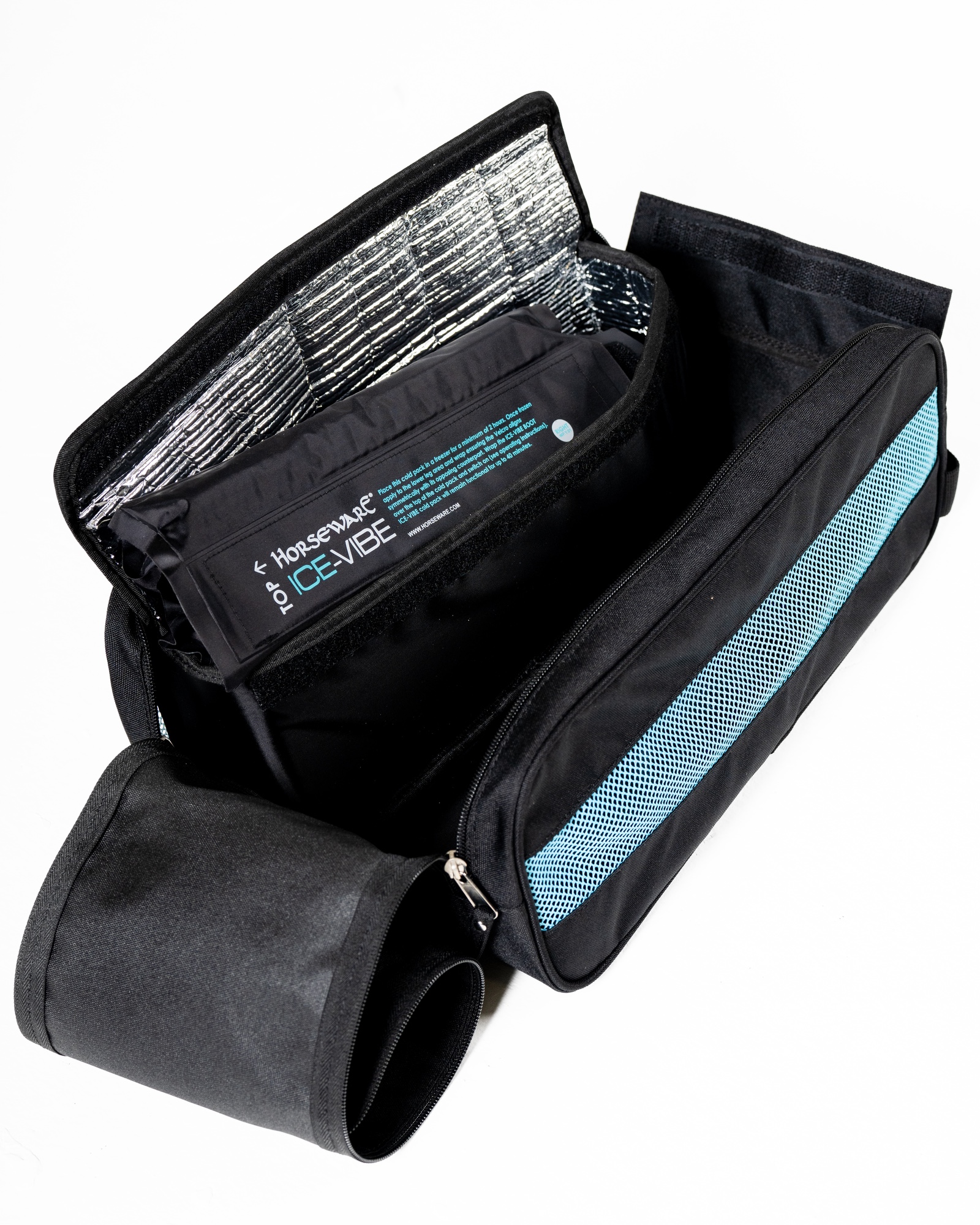 Ice-Vibe Boot 2.0 cooling gaiters in black/aqua