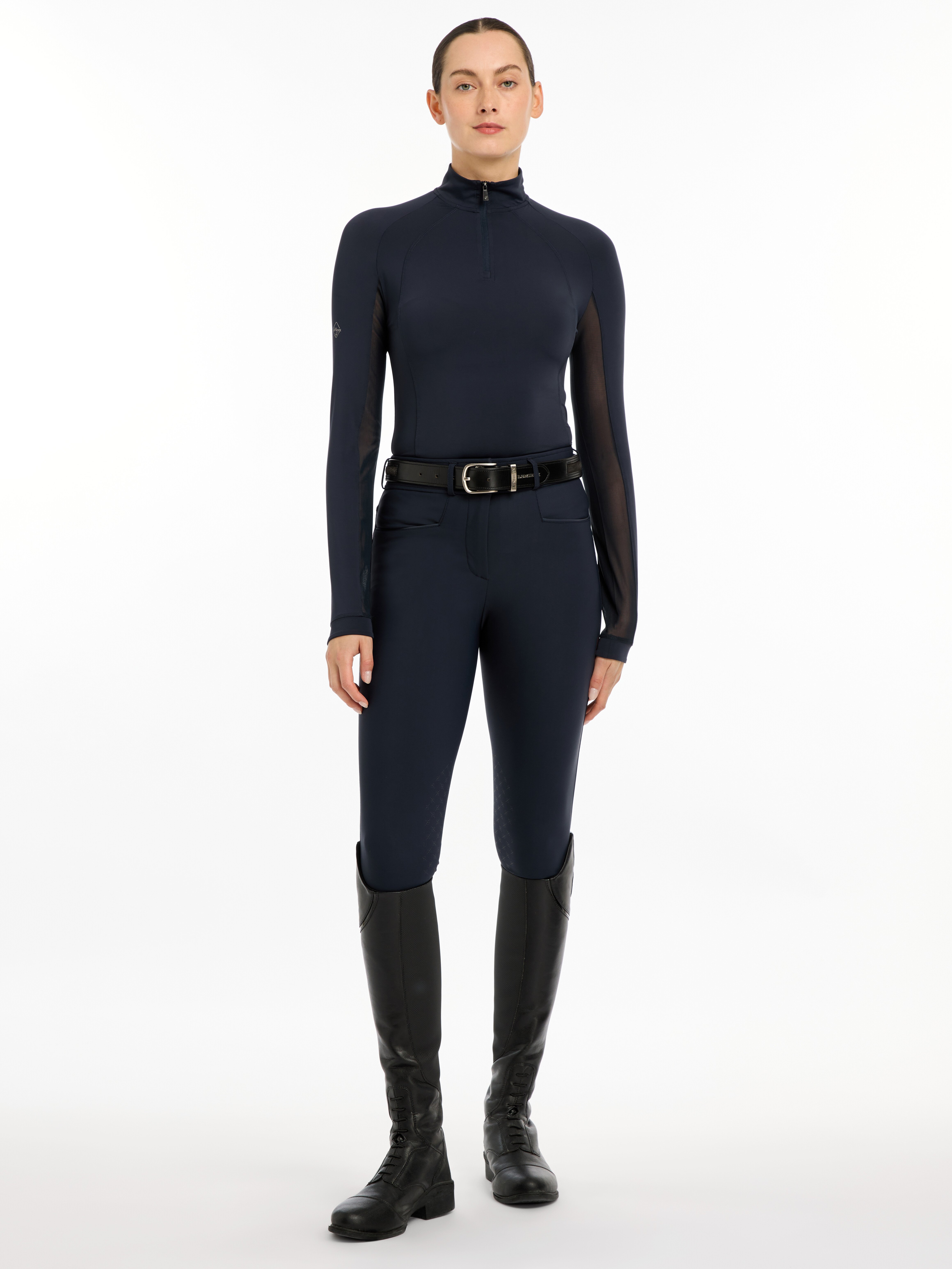 Halle Leichter Base Layer