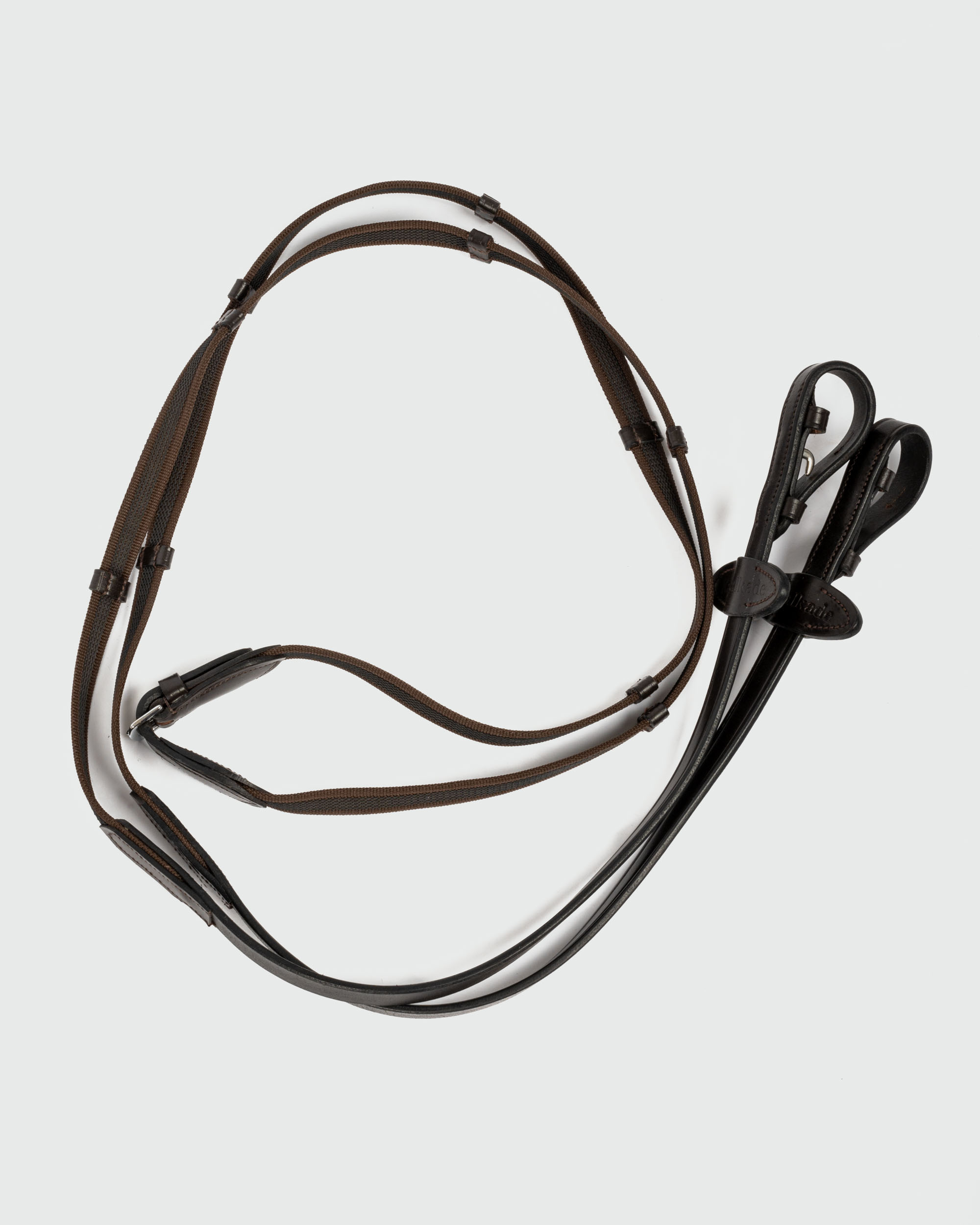 Snaffle "Diana" close-comb.