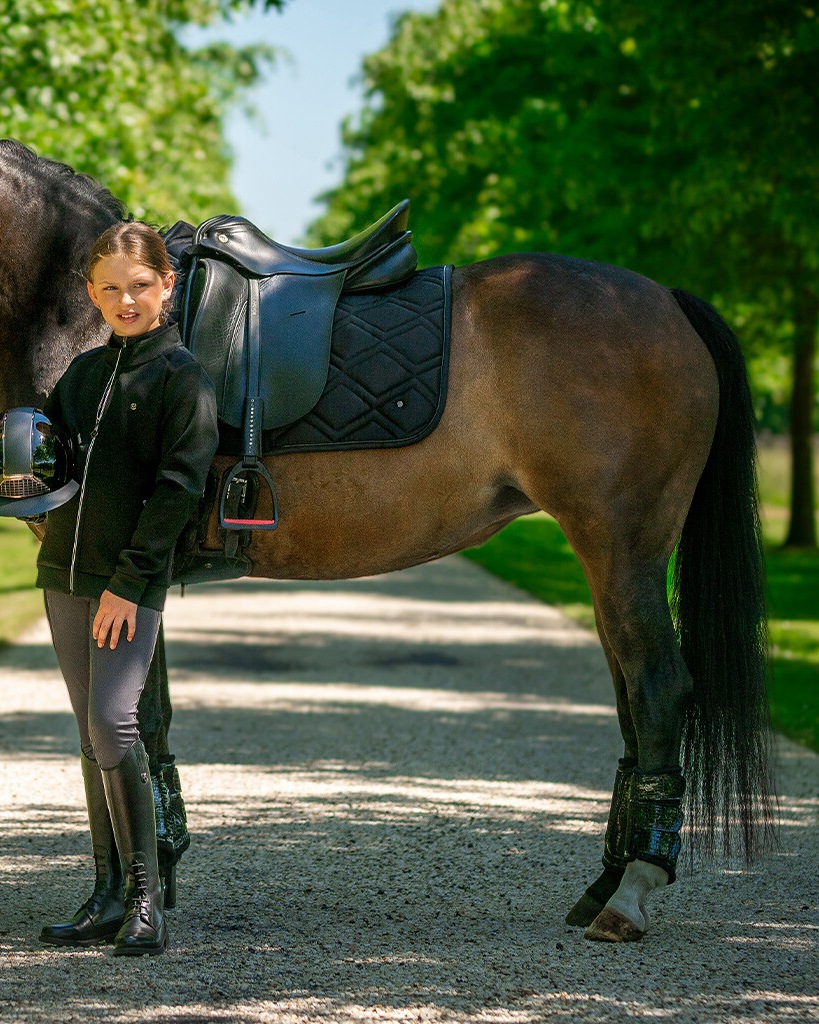 Djune saddle pad