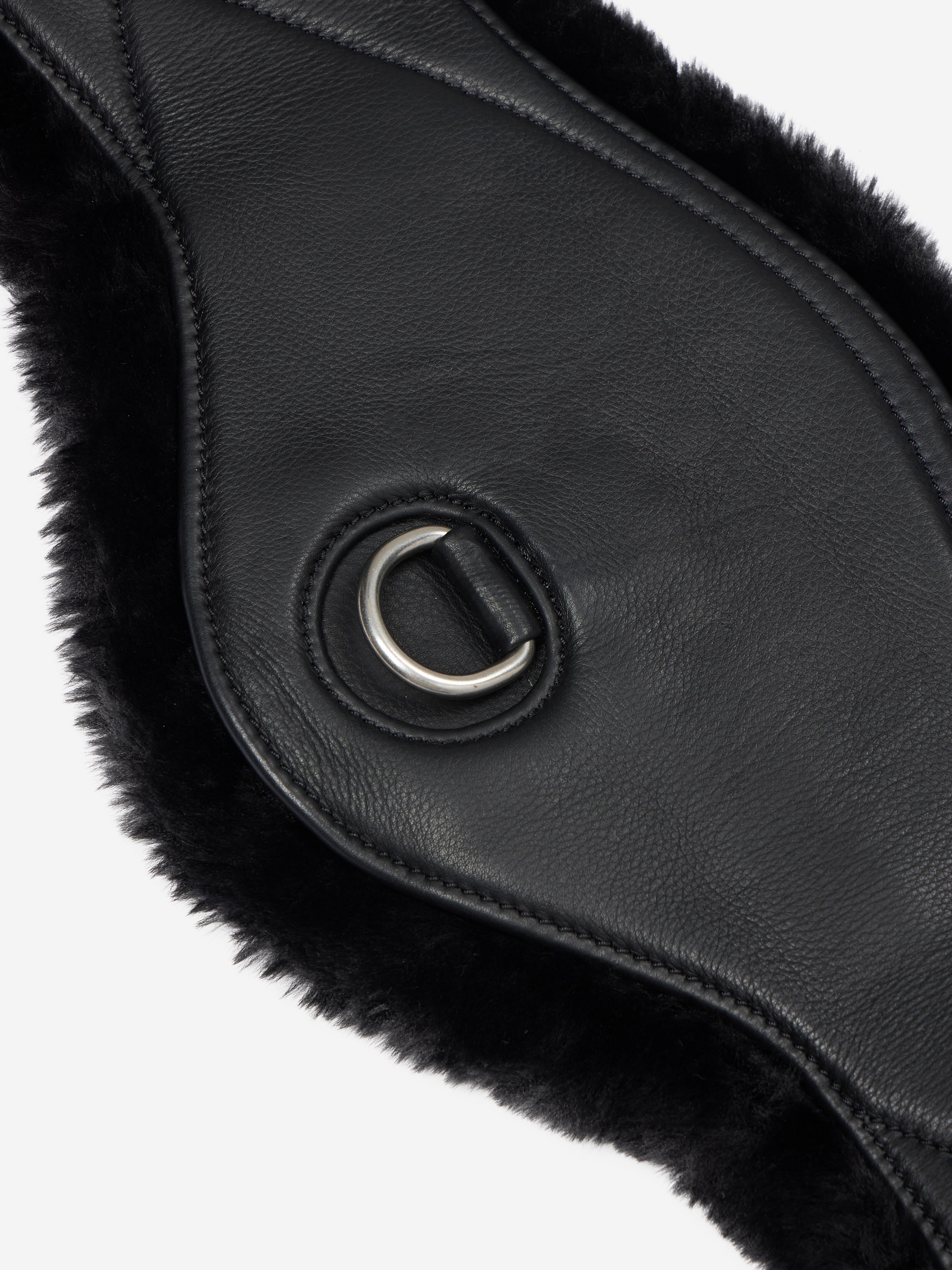 Arika Simuwool Konturierter Dressurgurt