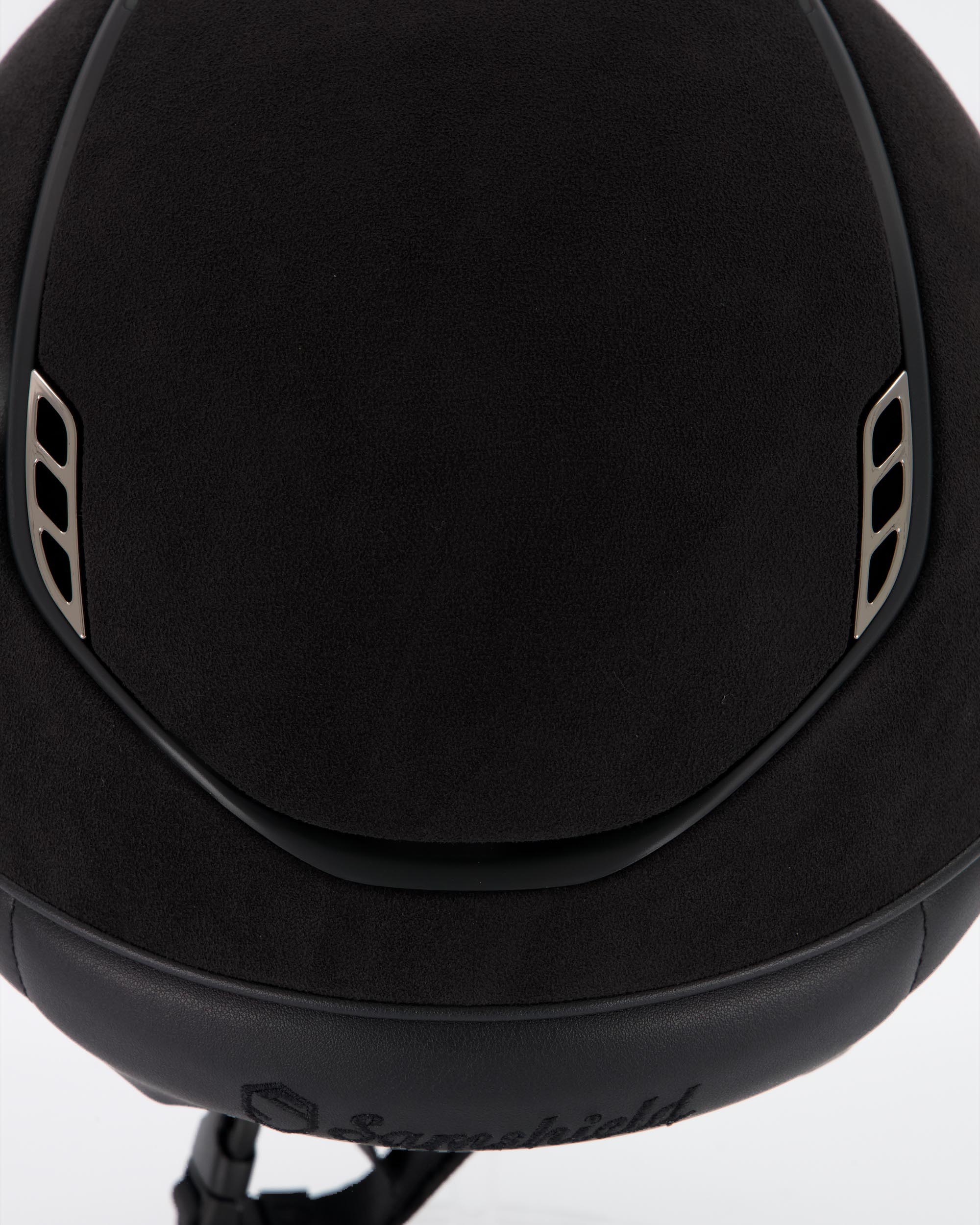 Riding helmet 2.0 Miss Premium Alcantara Black, Trim Matt Black, Blason Black Chrome in black