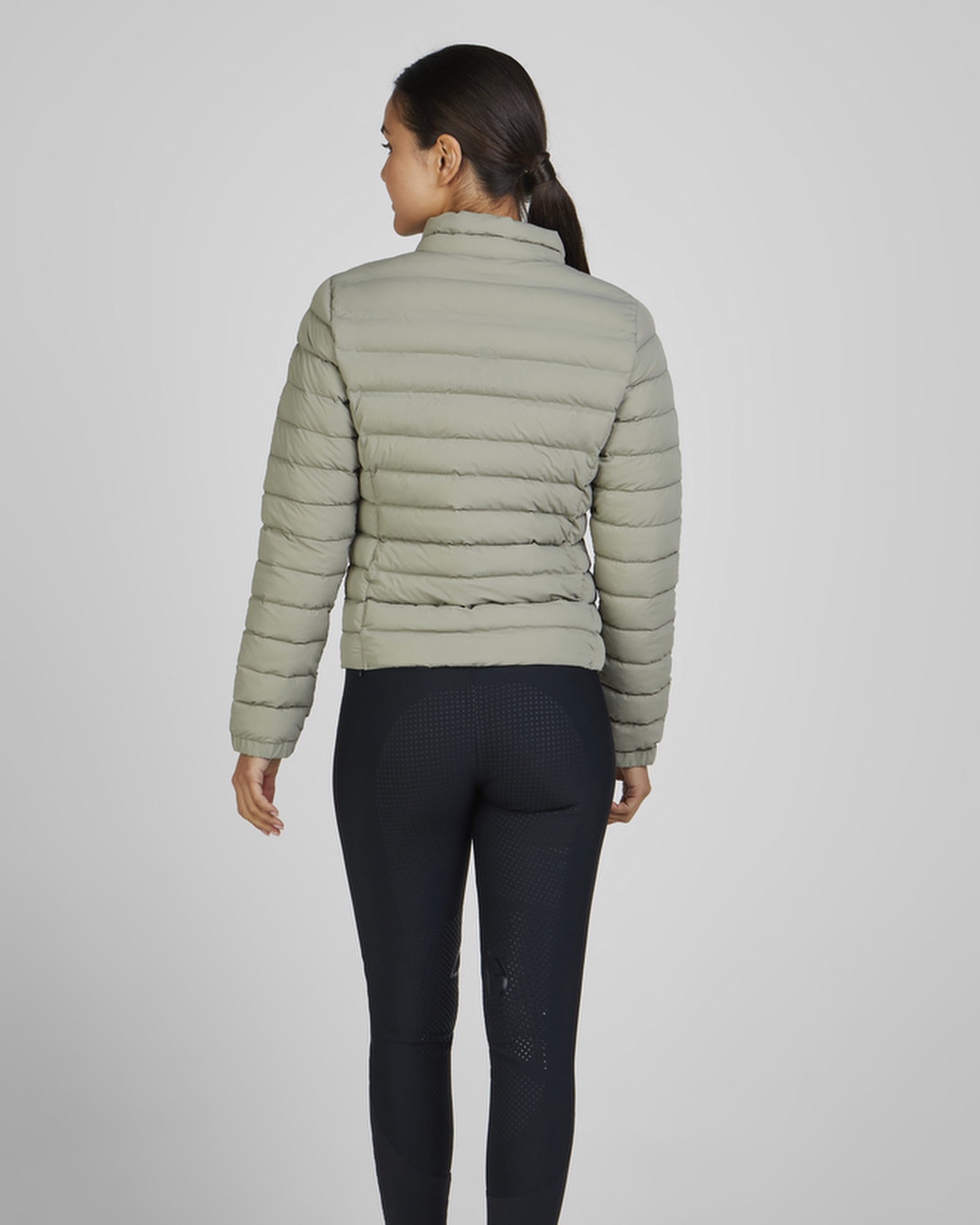 Ladies Quilted jacket in light moss