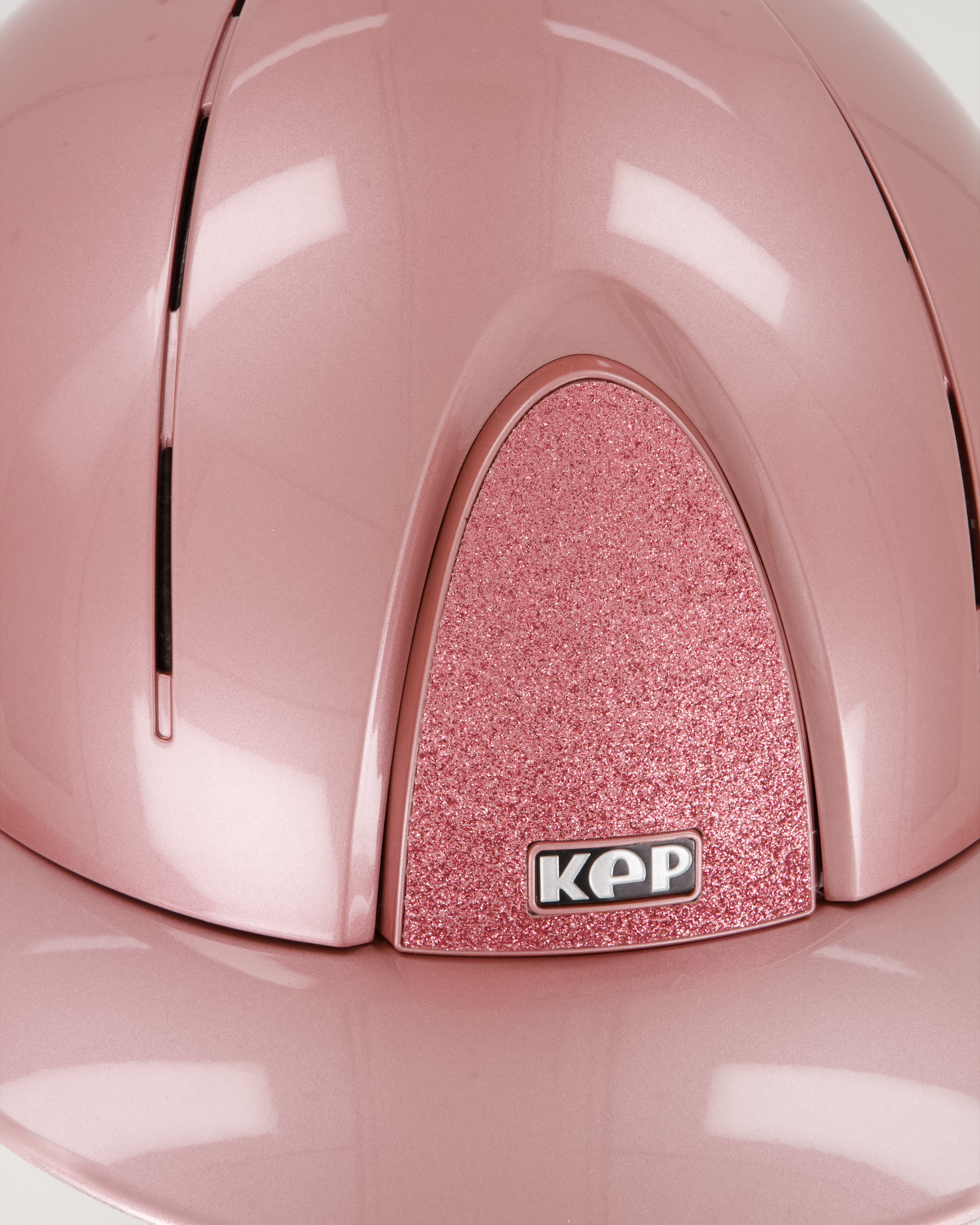 Reithelm Smart Nova Polish pink Polo Star mit beigem Kinnriemen
