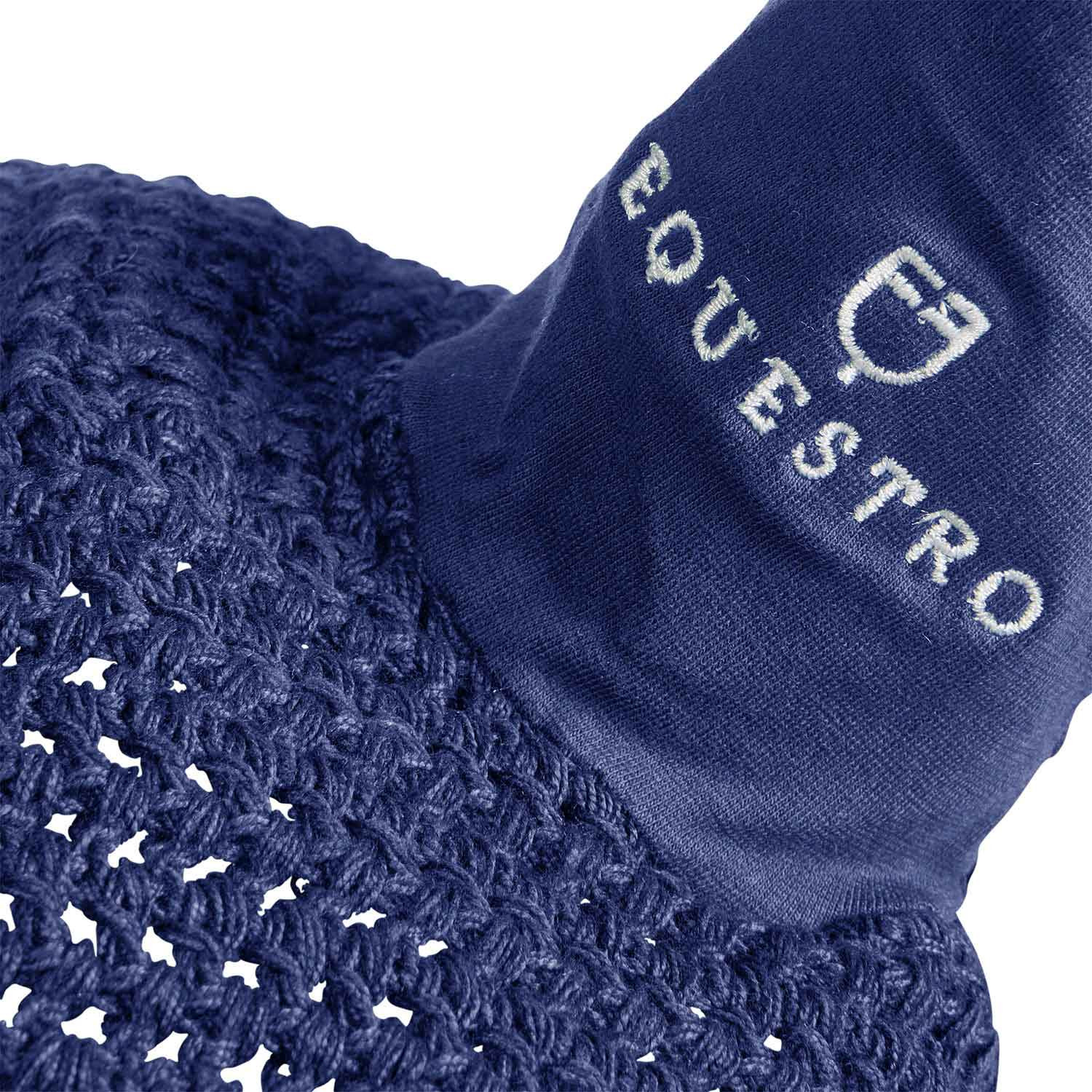 Gestrickte Fliegenhaube mit elastischem Stirnriemen