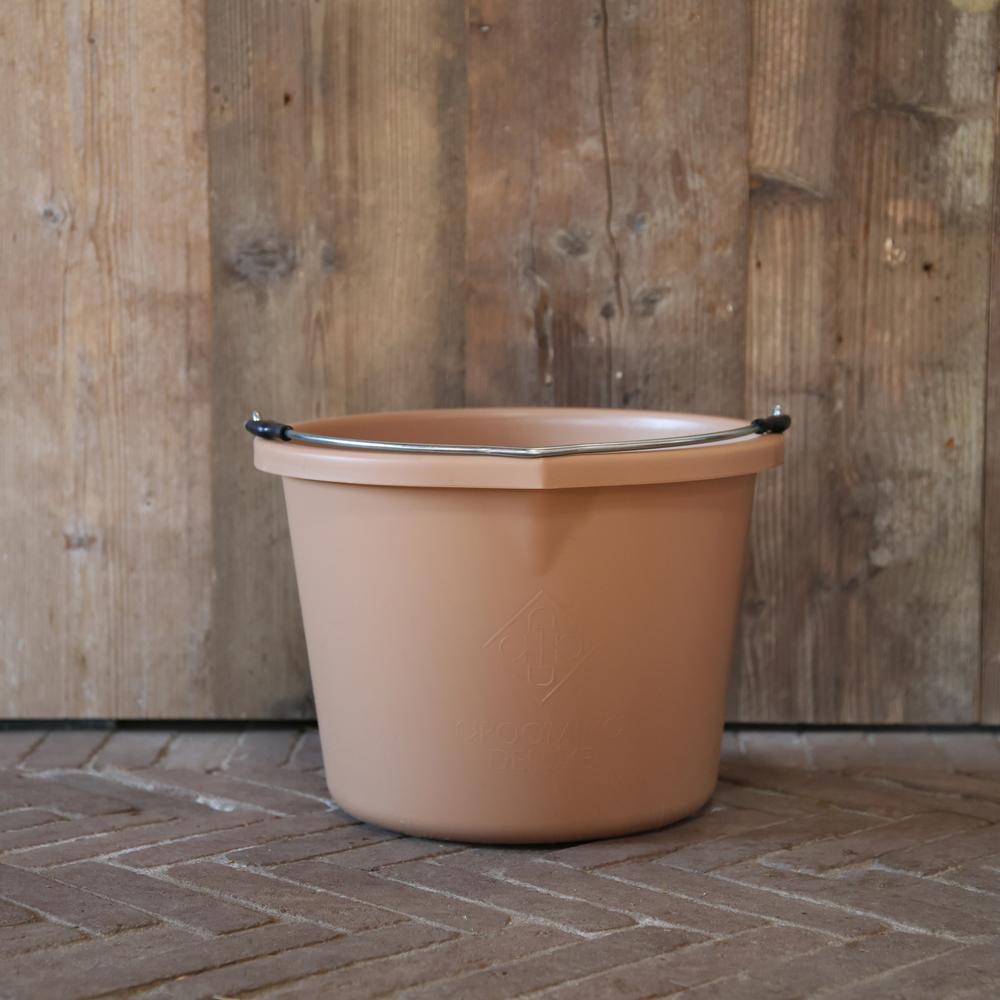 Water bucket