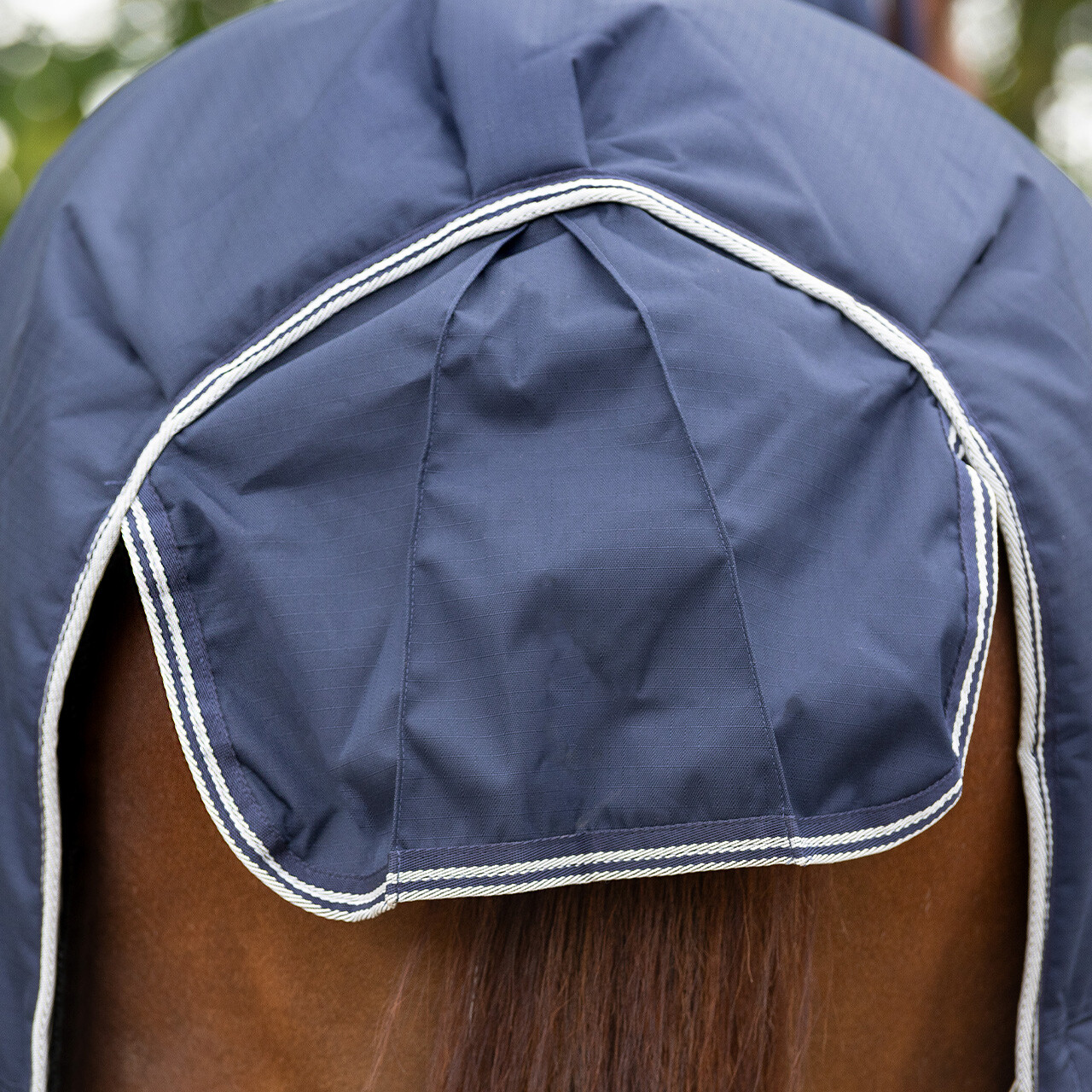 Outdoor blanket fixed neck 300gr