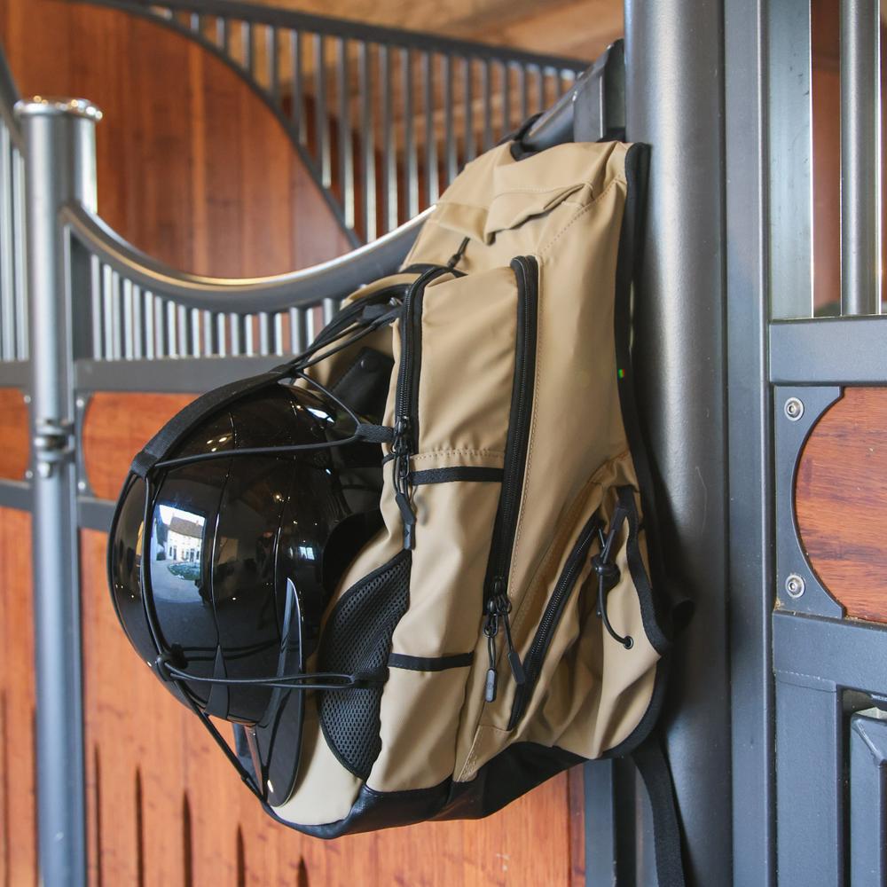 GD Grooming backpack
