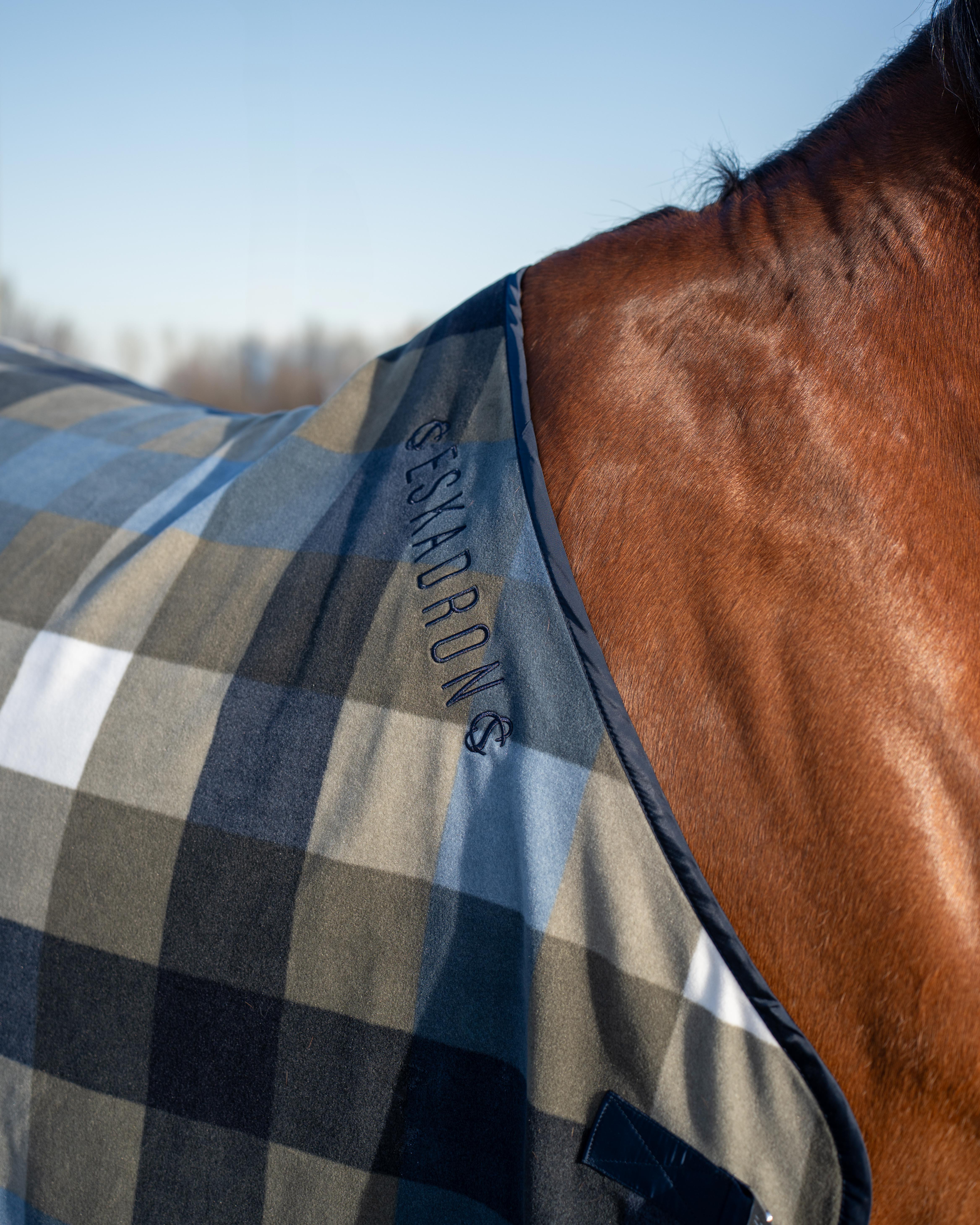 Abschwitzdecke Classic Sports Fleece Check