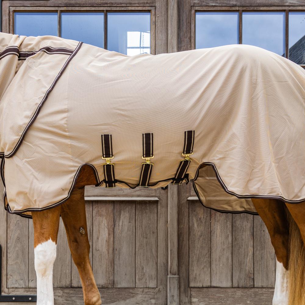 Comfort fly rug