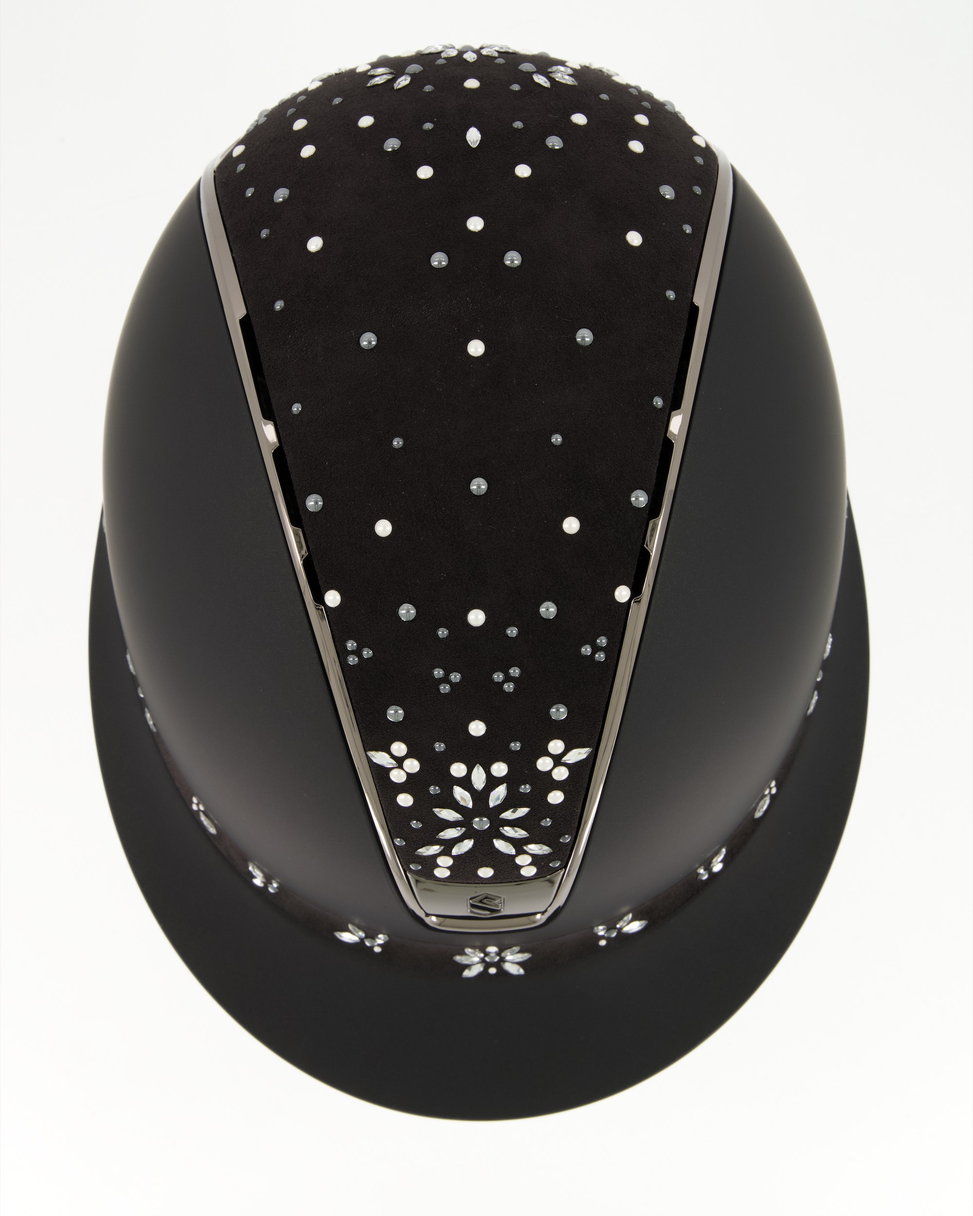 Riding helmet Miss Shield 2.0 Shadowmatt black, top and front strap Pearl Drop, Trim and Blason Chrome black
