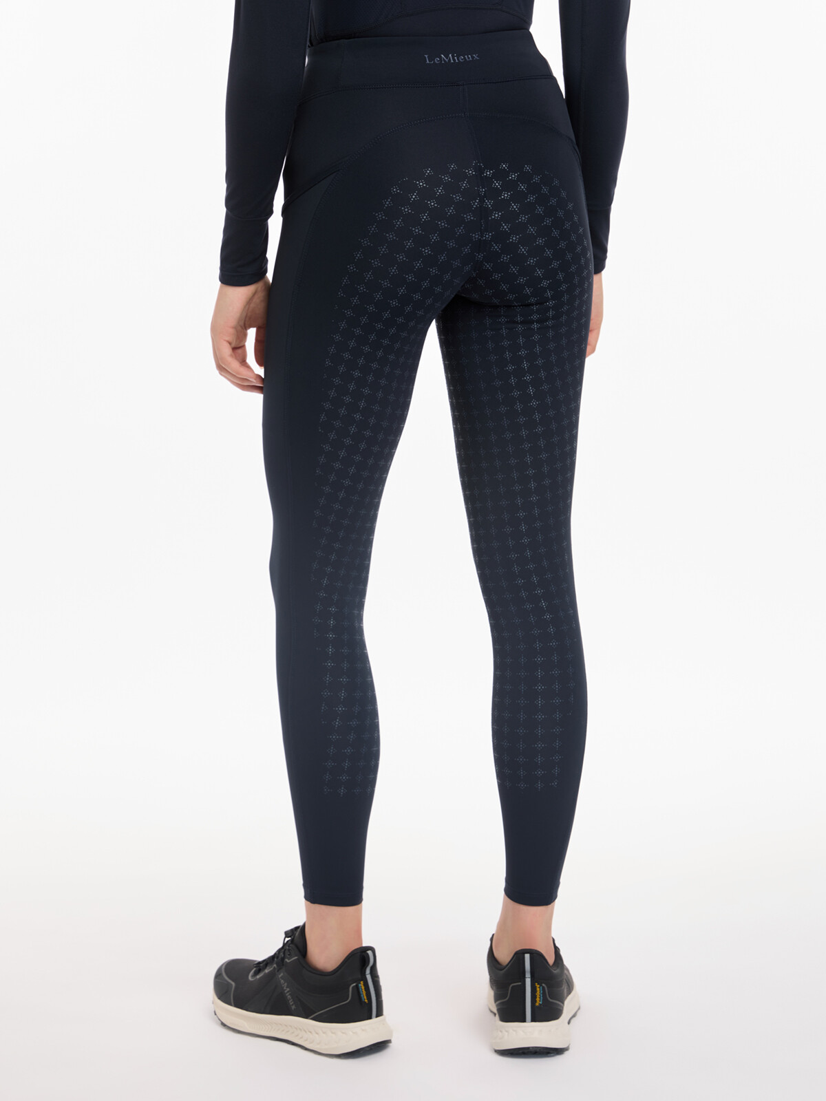 Naomi rijlegging