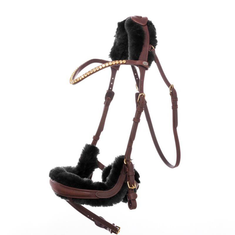 Caliano Via" lambskin cushion set