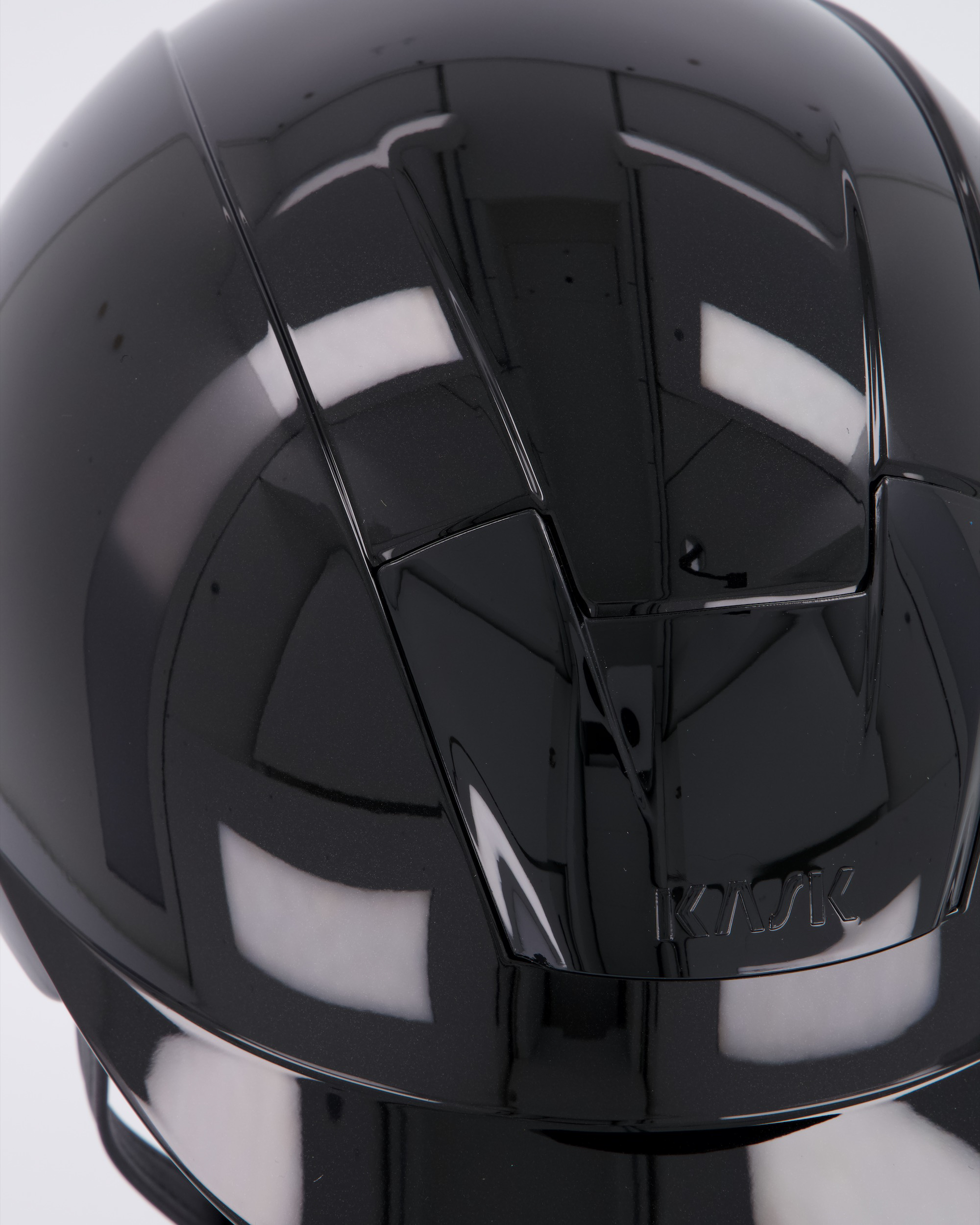 Kooki riding helmet