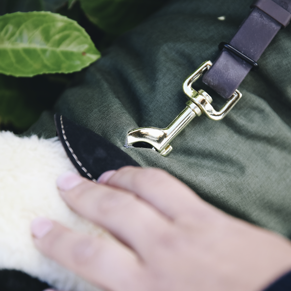 Dog coat waterproof 300g in olive