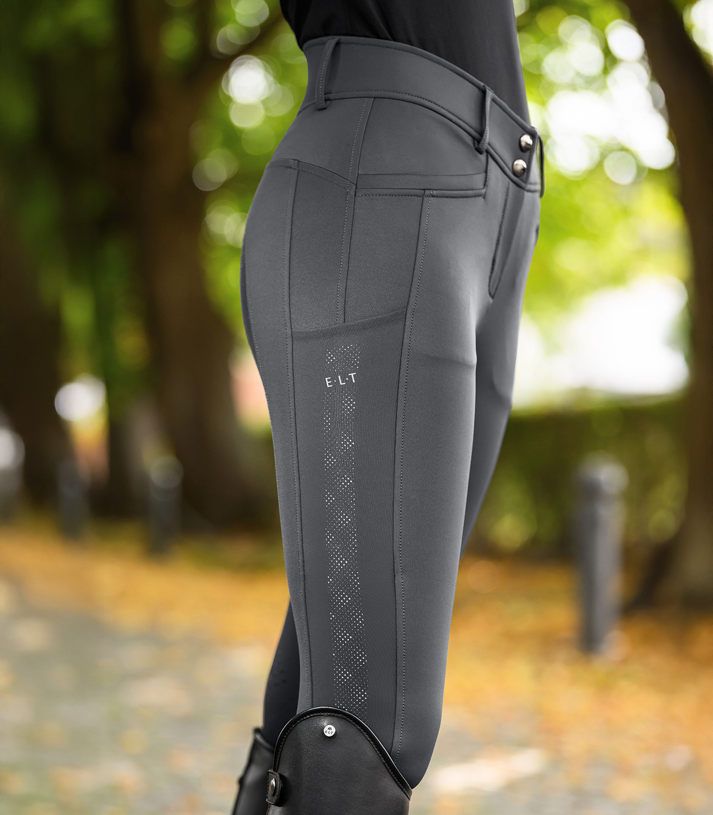 Breeches reflective