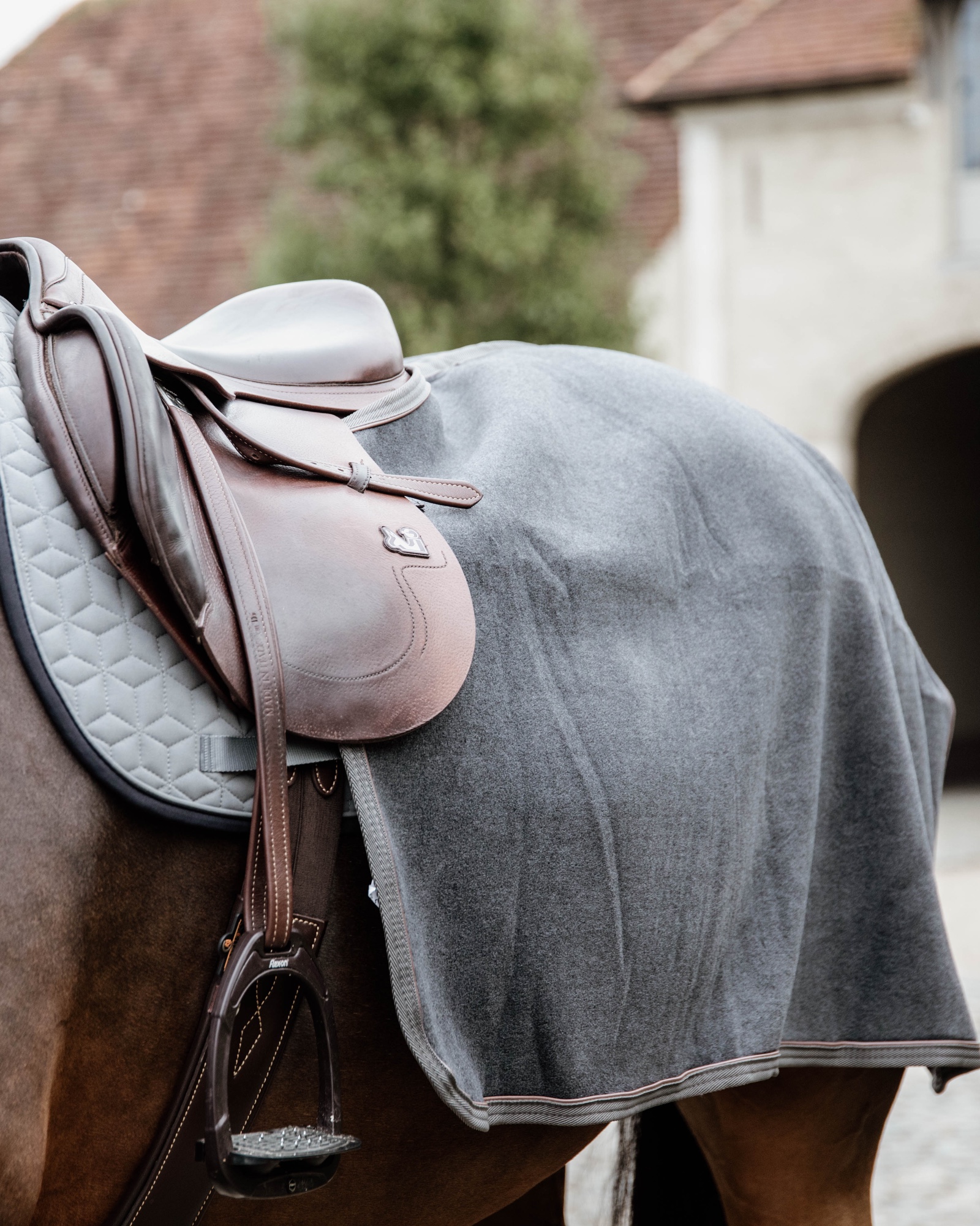 Riding rug square heavy fleece
