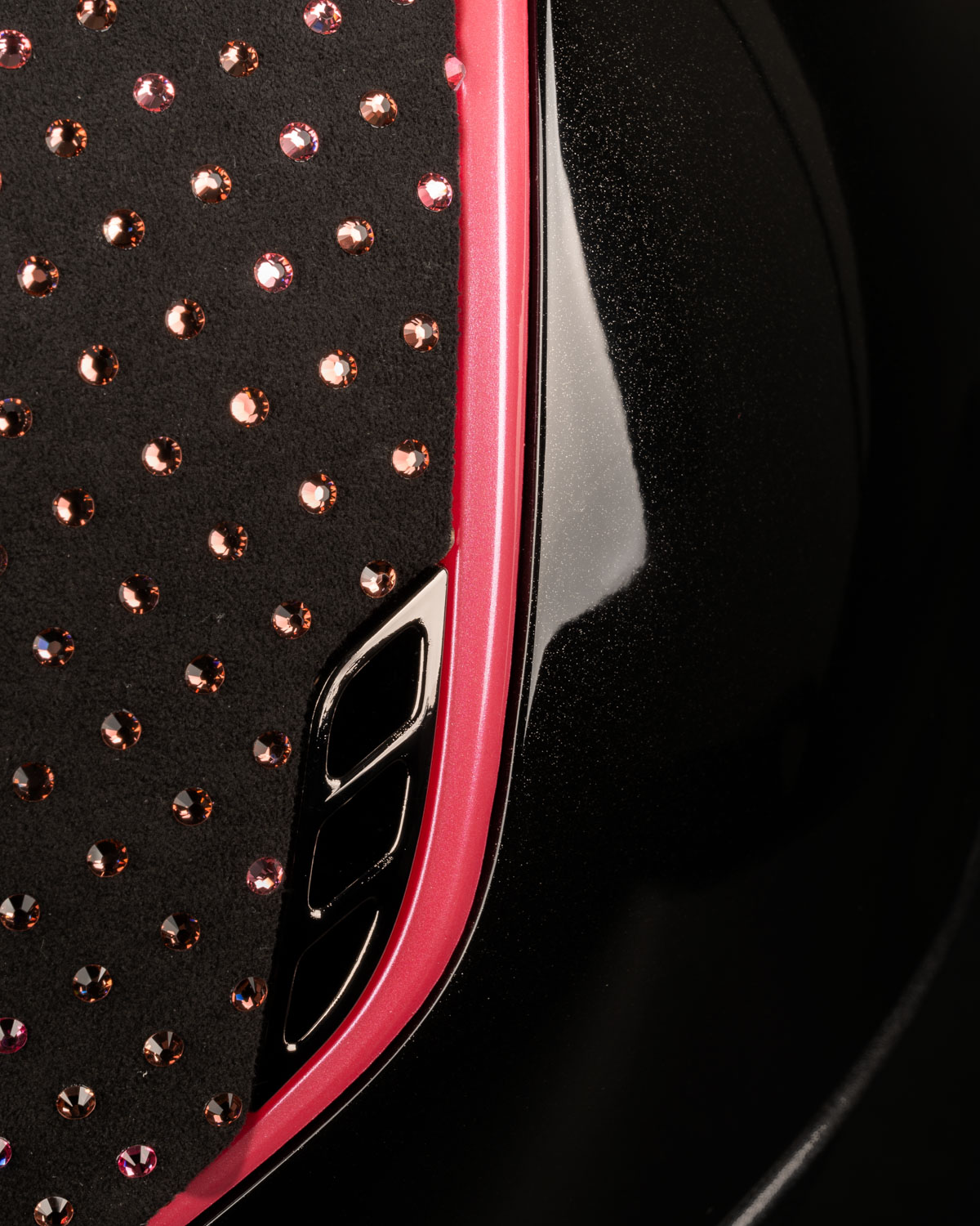 MS-1131-schwarz Trim