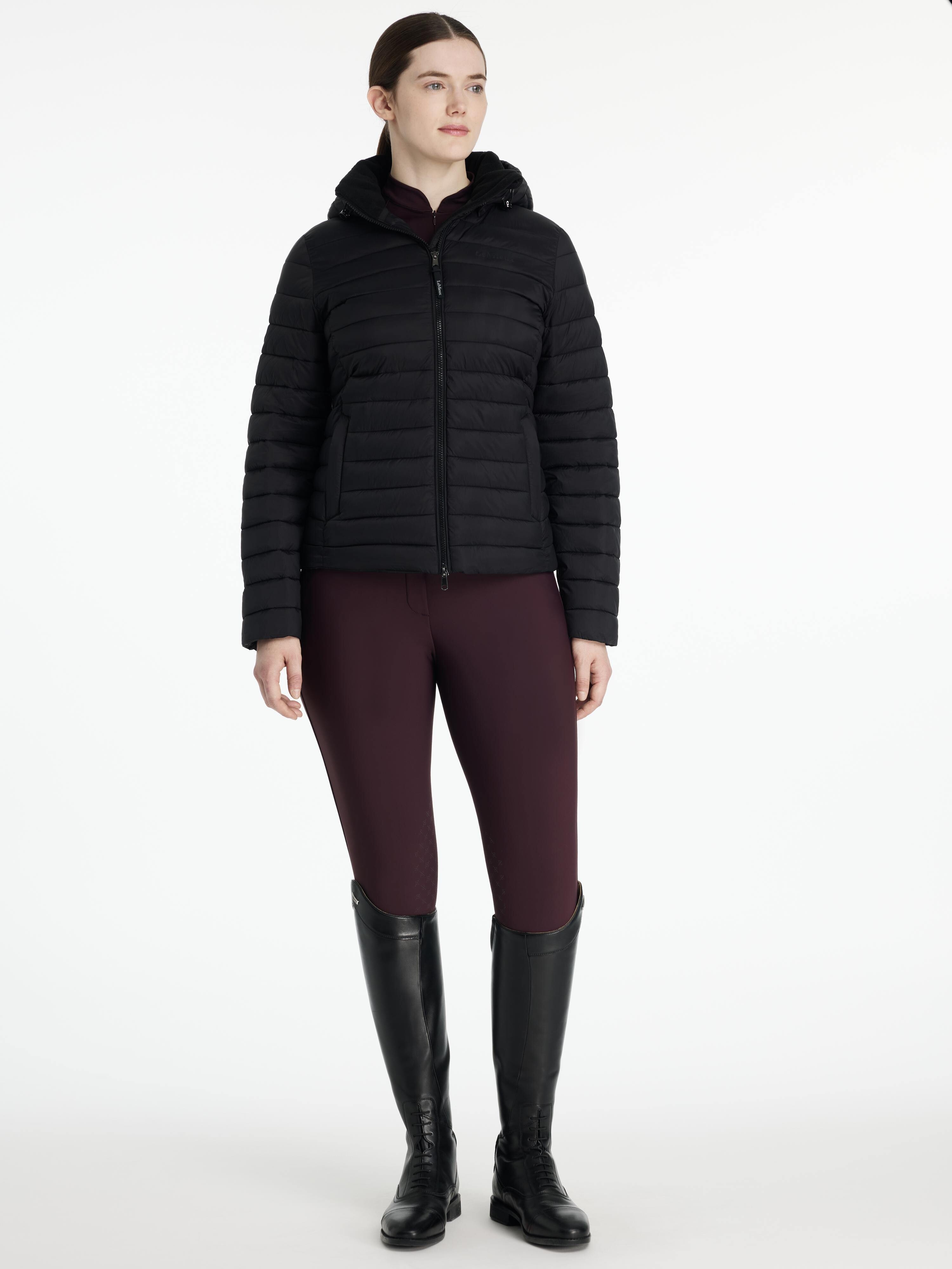 Rose Steppjacke mit Kapuze