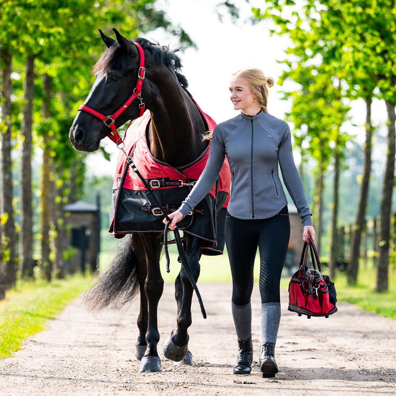 Sweatjacke Oakleigh in grau