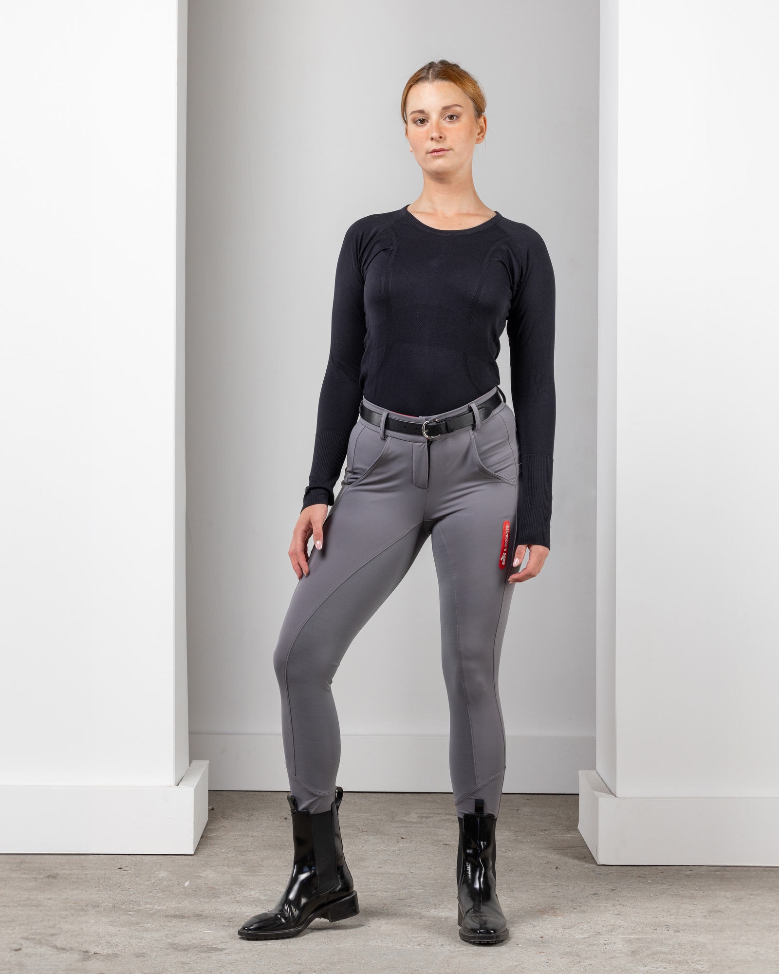 Ladies R2 Close Contact breeches