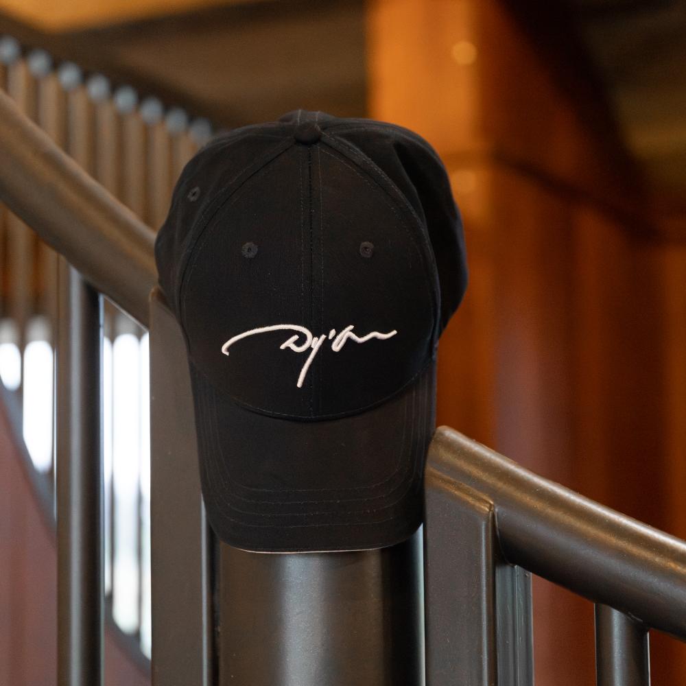 Dy'on Cap