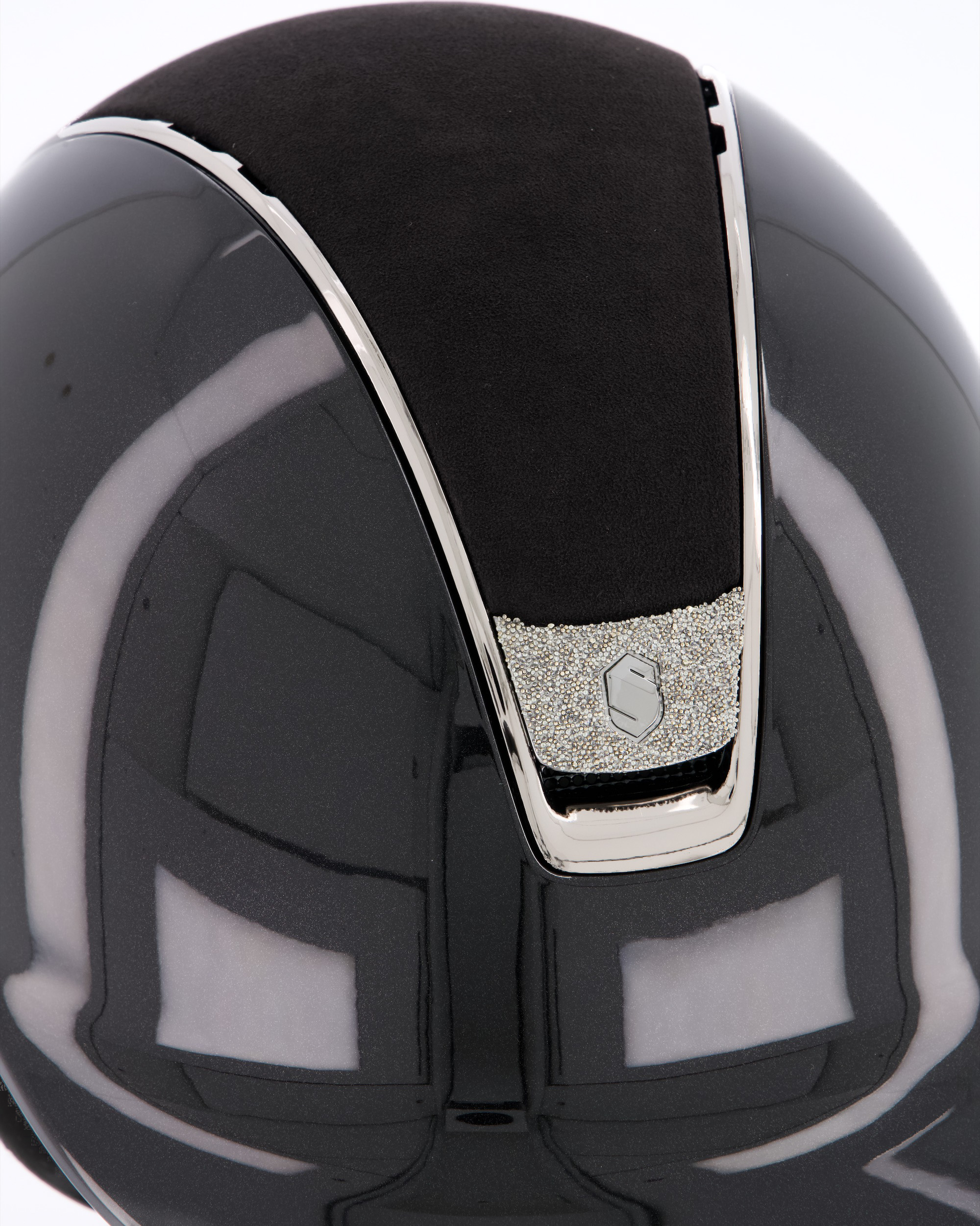 Riding helmet 2.0 Shadowglossy, Top Alcantara Black, Trim Black Chrome, Blason Crystal Fabric Swarovski Silver in black