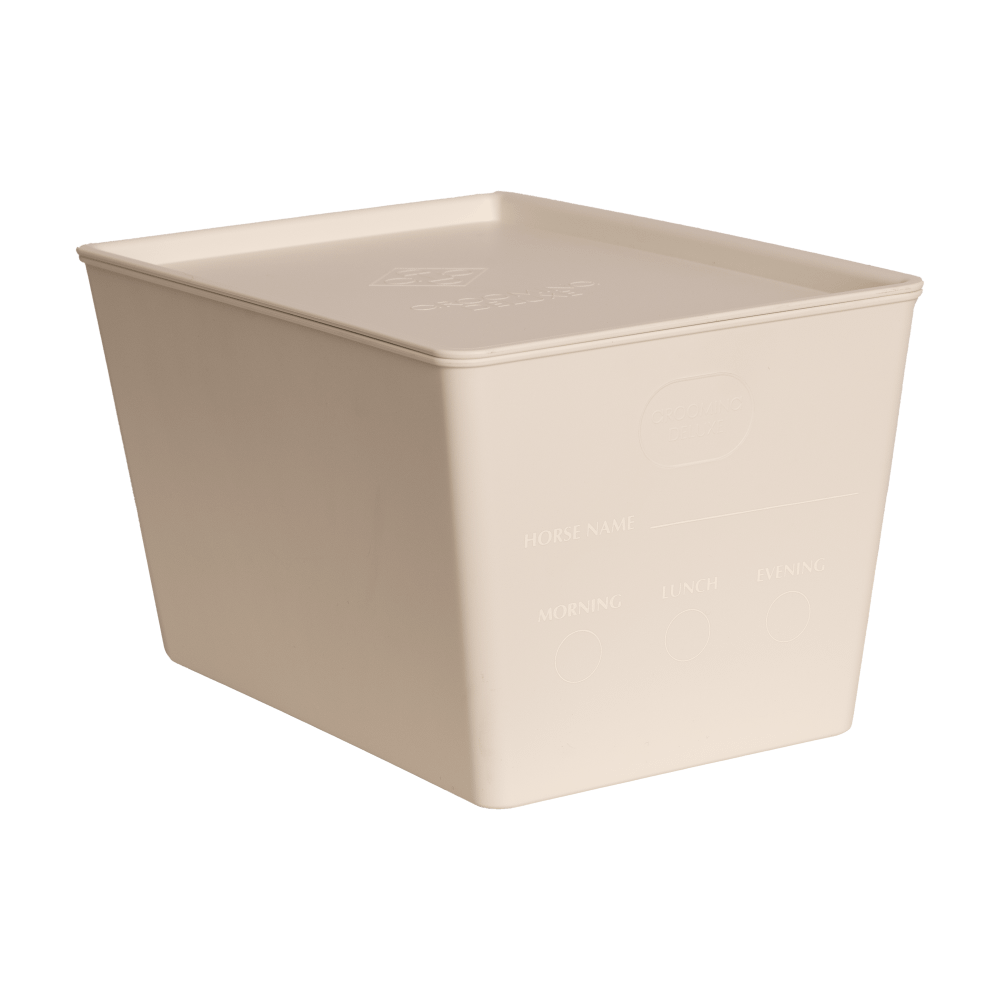 Feed box for horses with lid