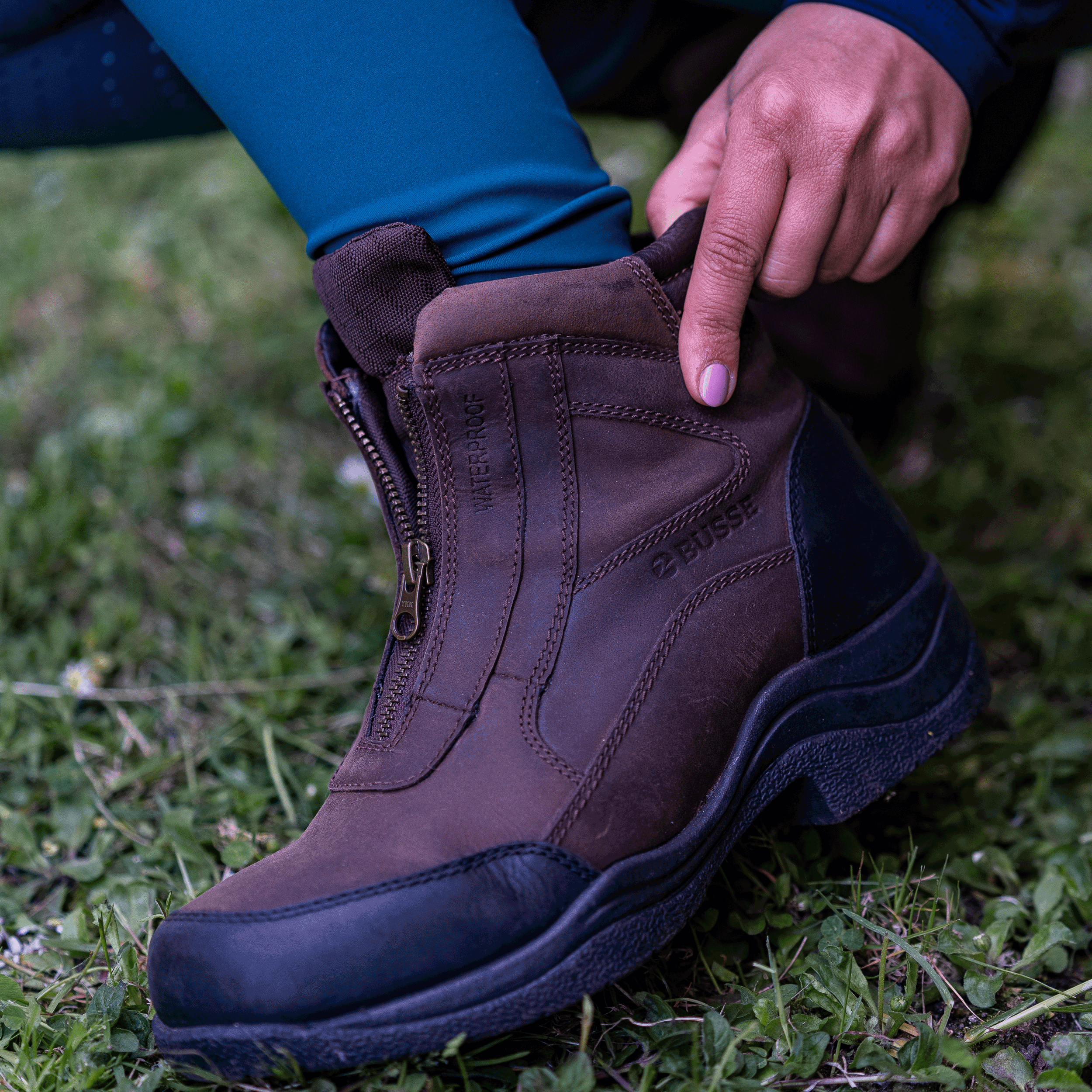 Riding and stable shoe ZIP IT WP