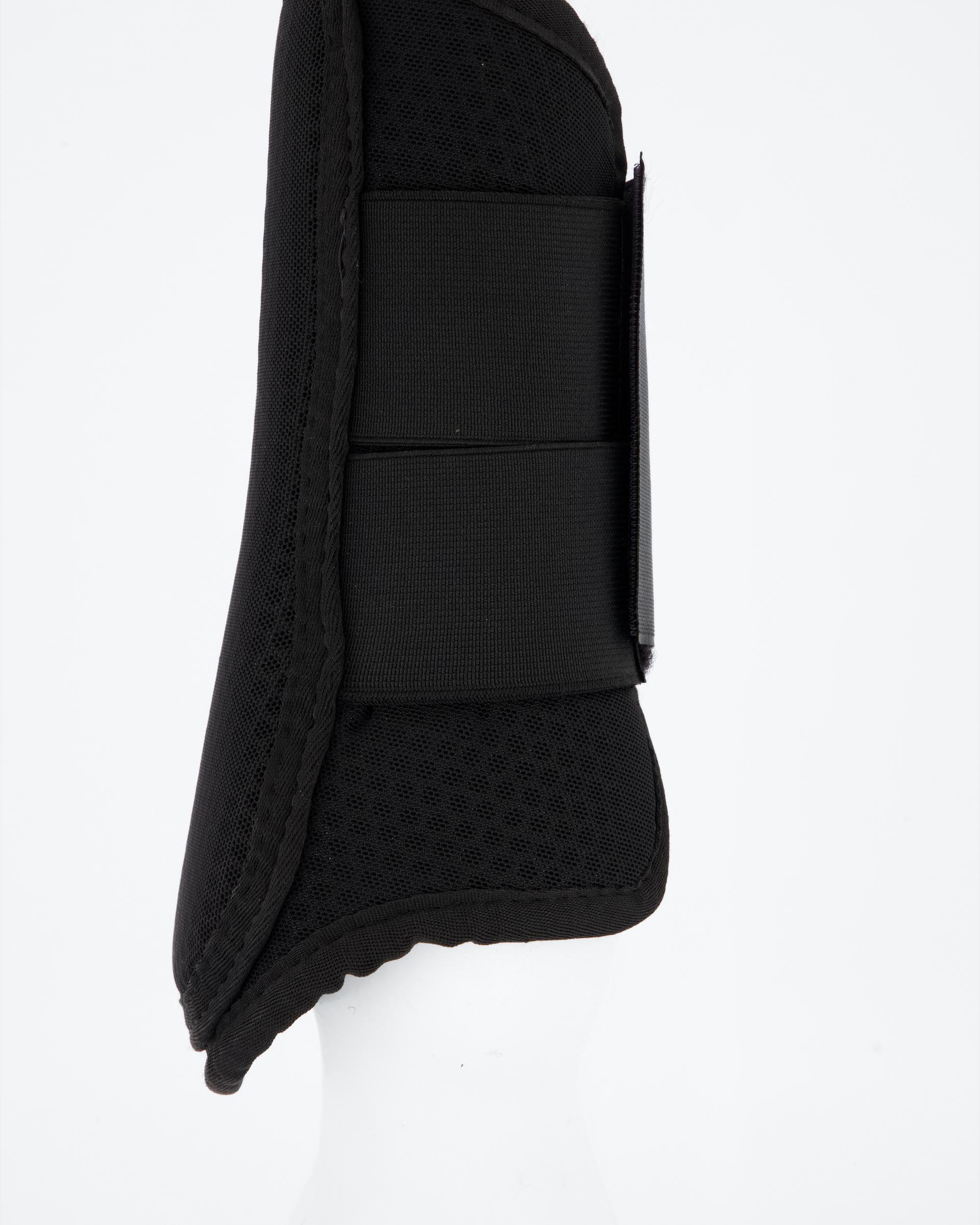 Active-Mesh gaiters
