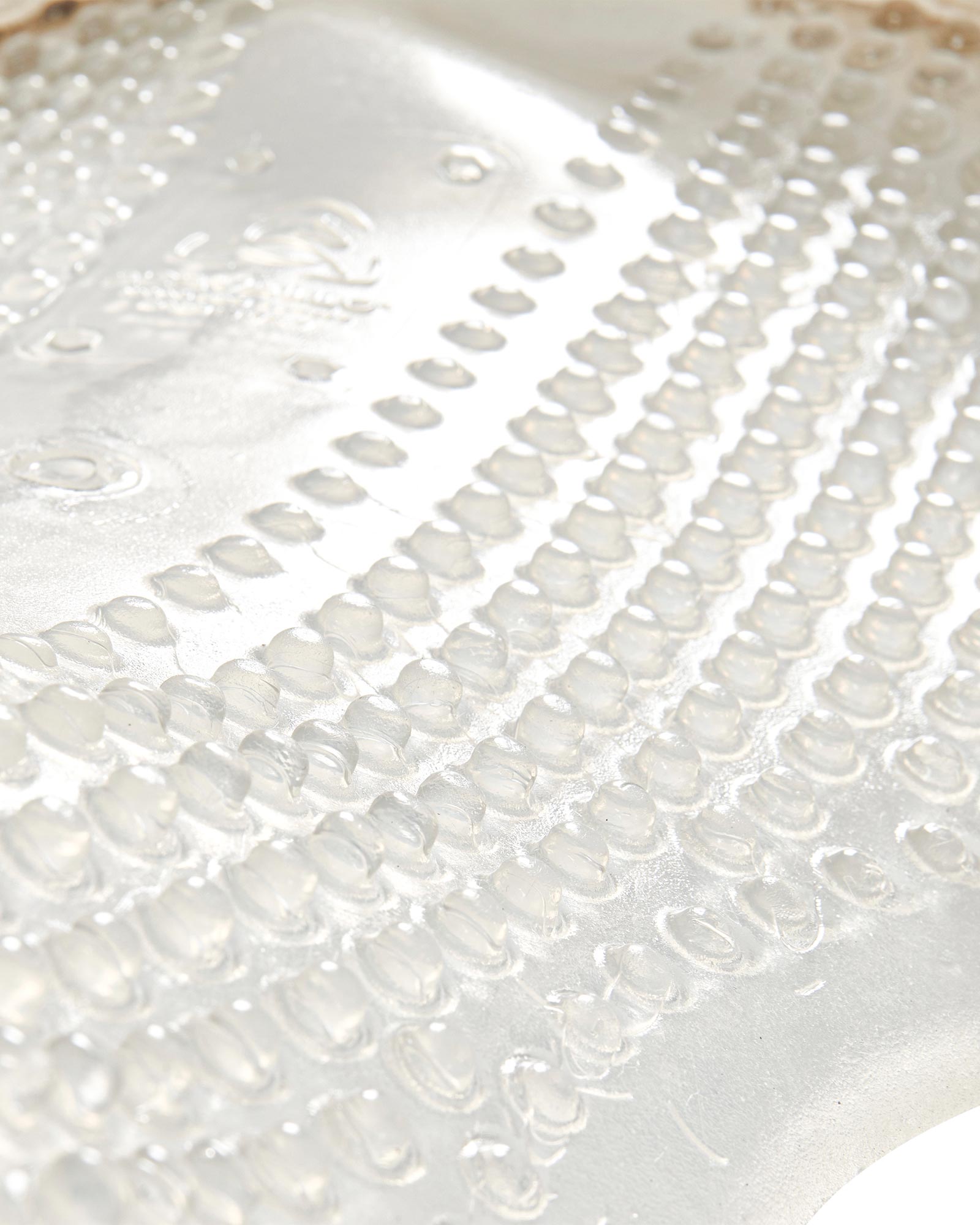 Massage gel pad with lambskin edge