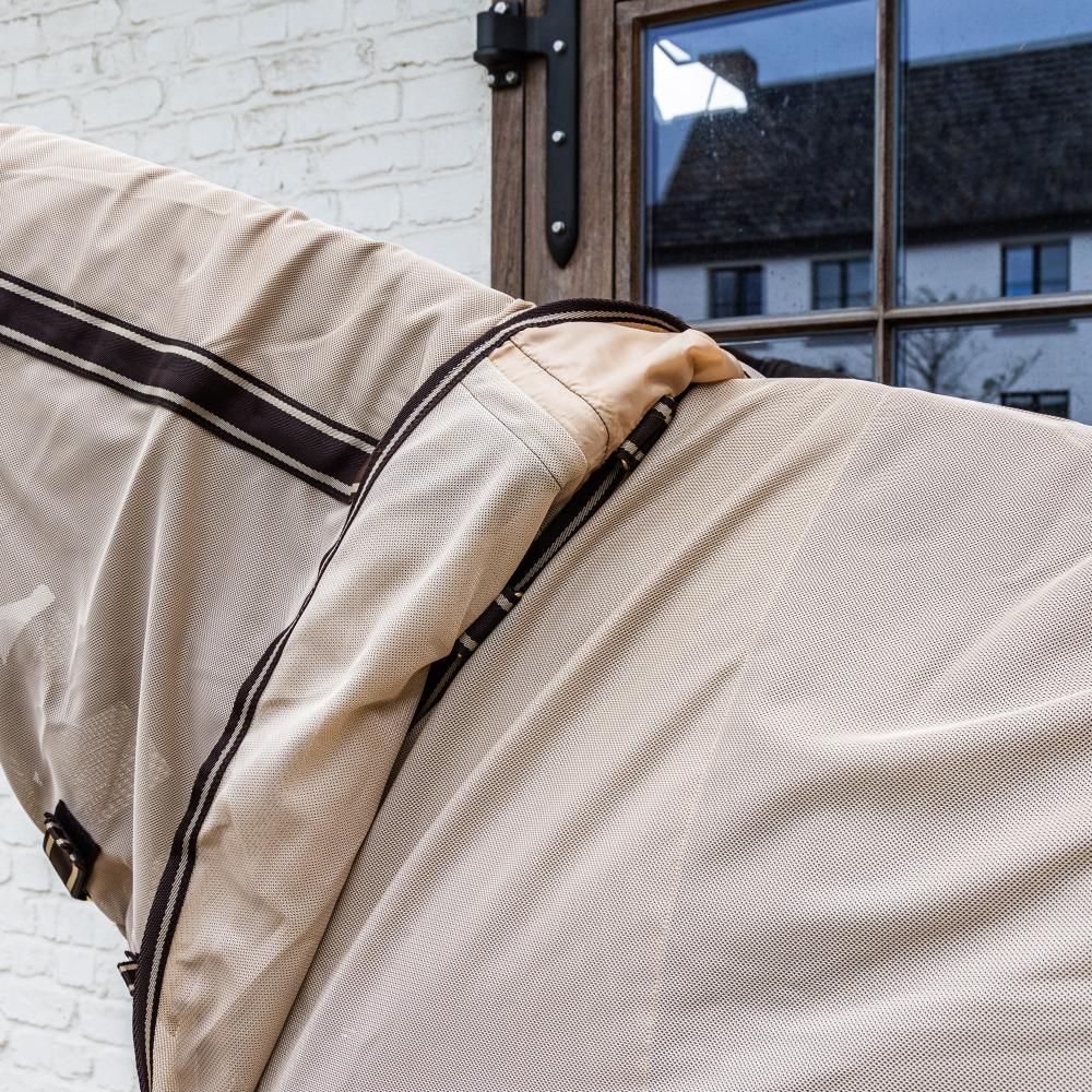Comfort fly rug