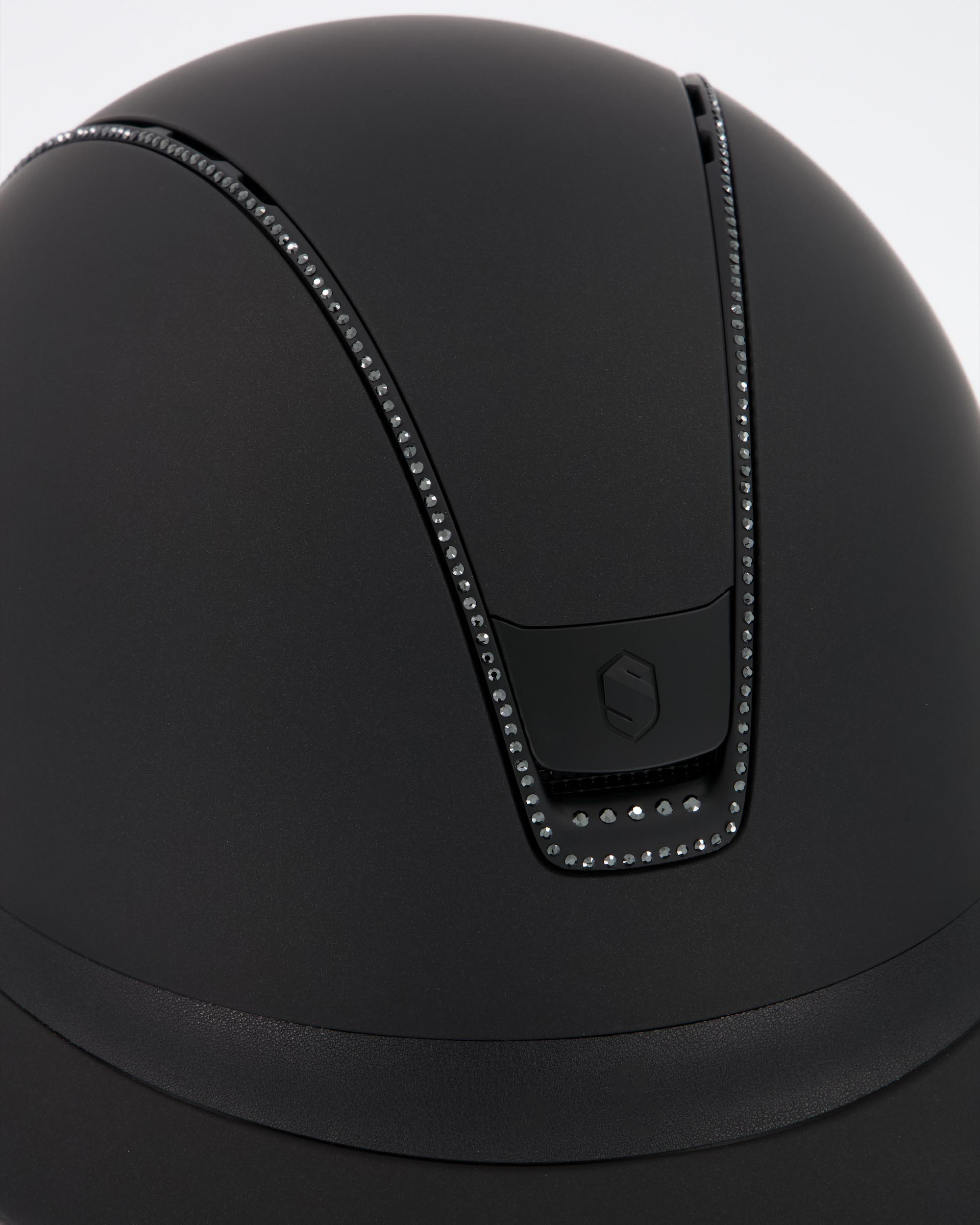 Riding helmet 2.0 Miss Shield Shadowmatt Black, Trim u. Blason Matt Black 300 Swarovski Jet Hemitate in black
